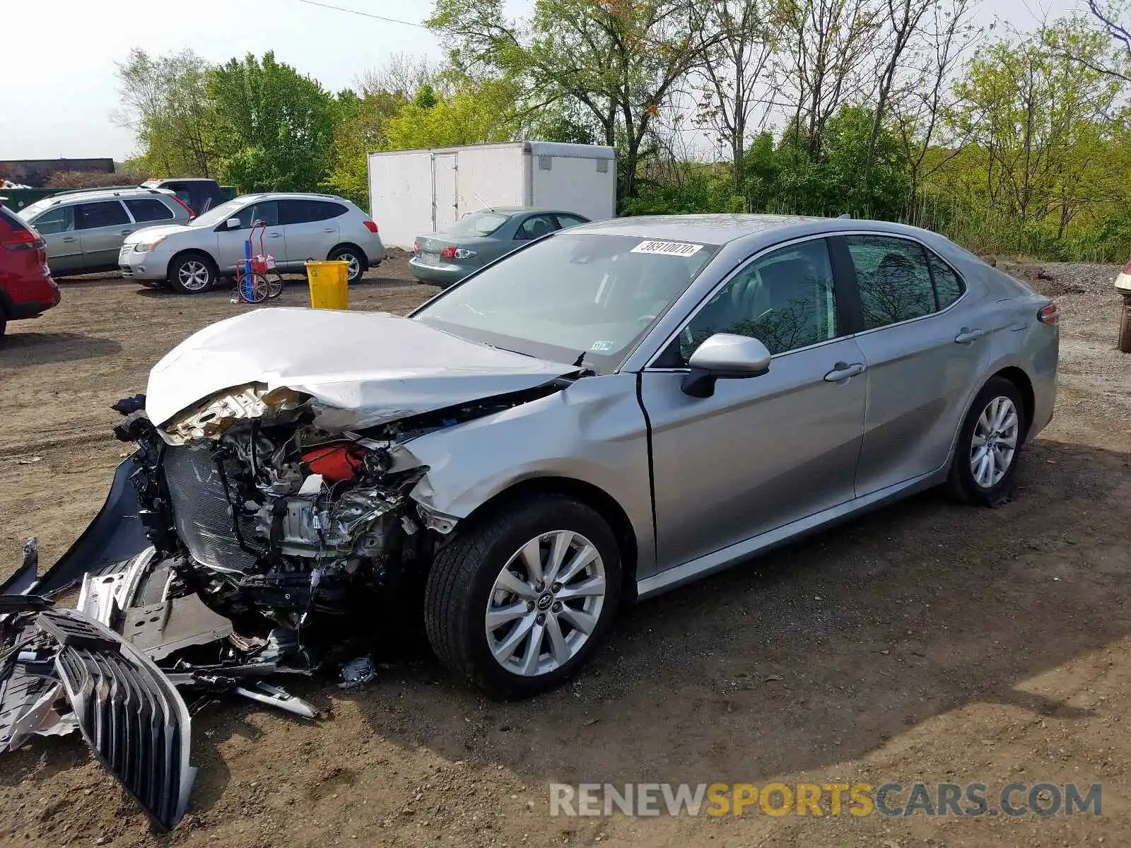 2 Photograph of a damaged car 4T1B11HK4KU854918 TOYOTA CAMRY 2019