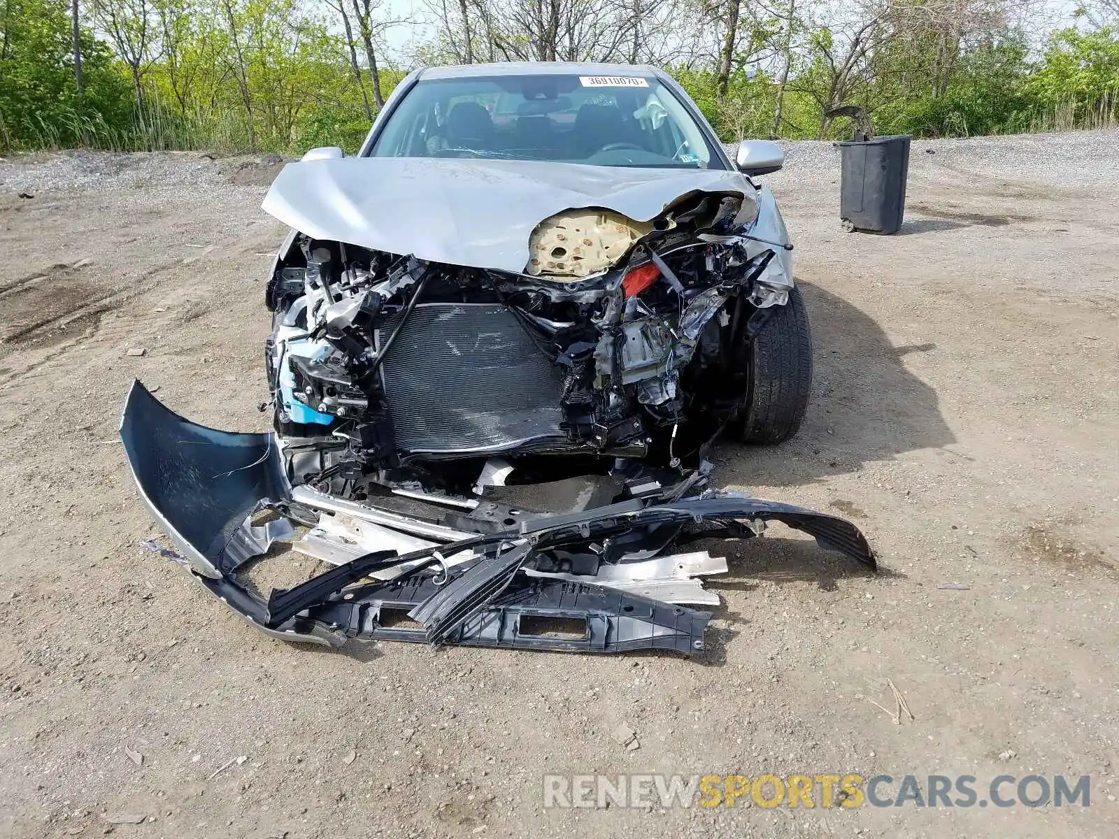 9 Photograph of a damaged car 4T1B11HK4KU854918 TOYOTA CAMRY 2019