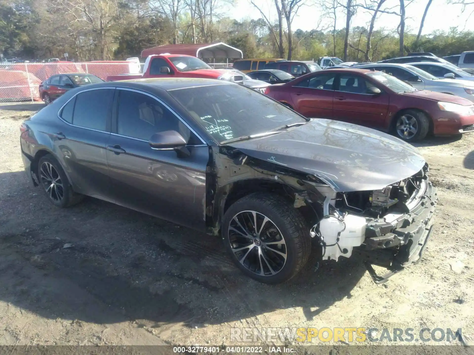 1 Photograph of a damaged car 4T1B11HK4KU855051 TOYOTA CAMRY 2019