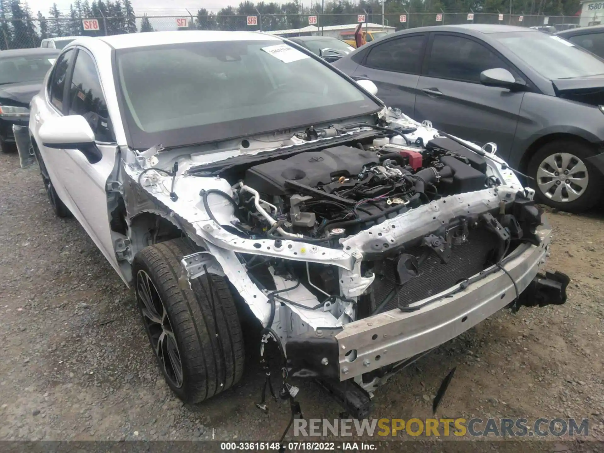 6 Photograph of a damaged car 4T1B11HK5KU160884 TOYOTA CAMRY 2019