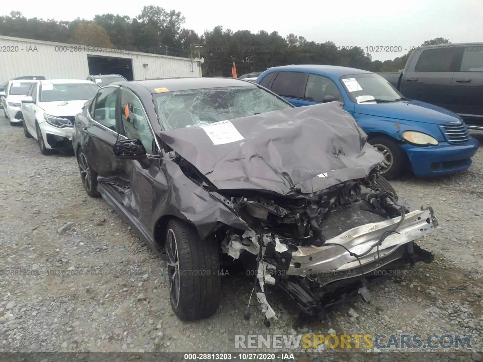 6 Photograph of a damaged car 4T1B11HK5KU162585 TOYOTA CAMRY 2019