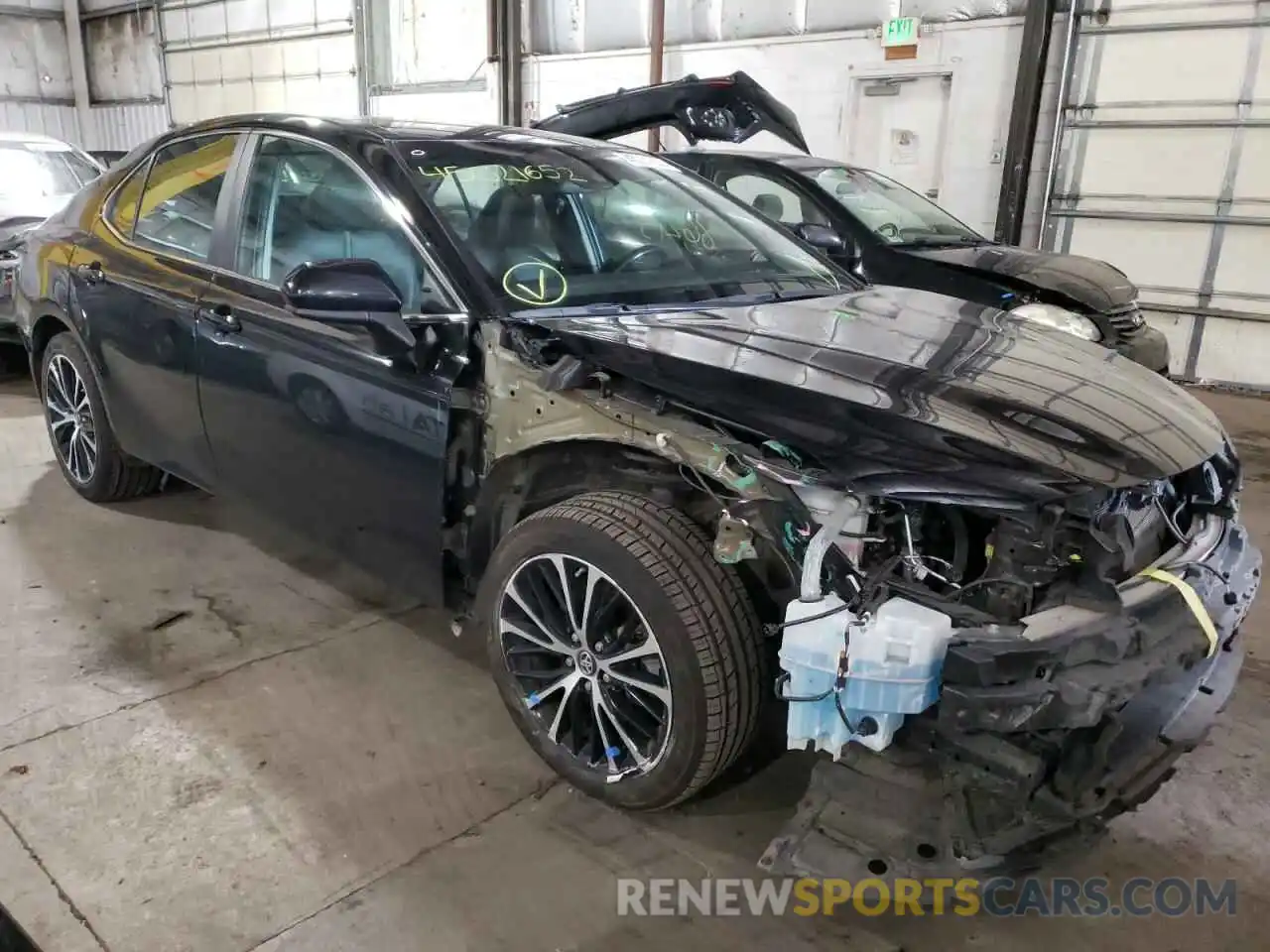 1 Photograph of a damaged car 4T1B11HK5KU163056 TOYOTA CAMRY 2019