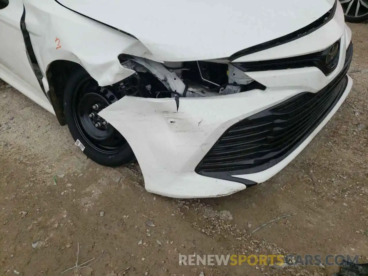 9 Photograph of a damaged car 4T1B11HK5KU163123 TOYOTA CAMRY 2019