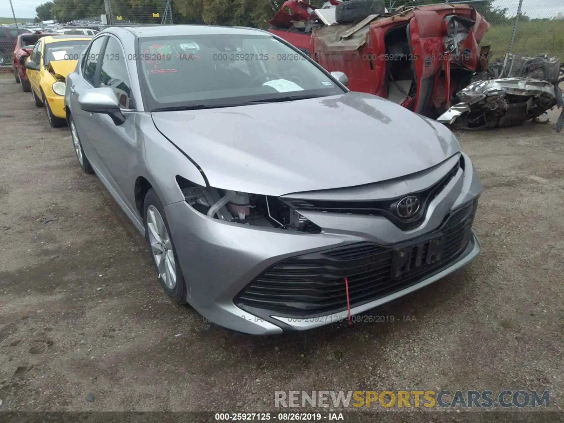 6 Фотография поврежденного автомобиля 4T1B11HK5KU163297 TOYOTA CAMRY 2019