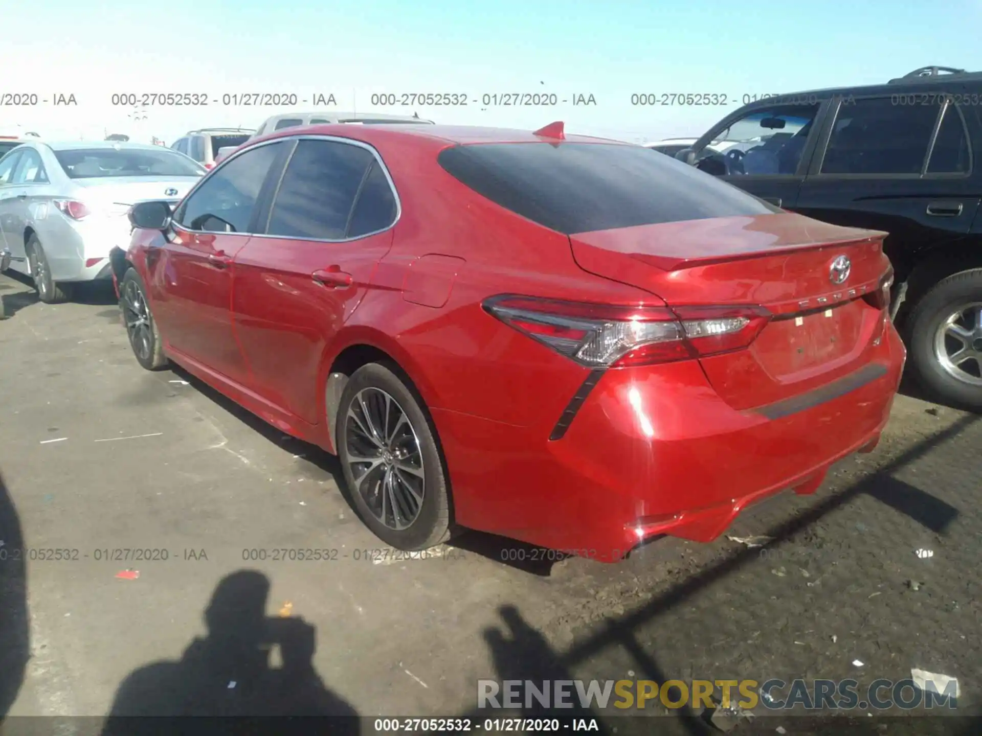 3 Photograph of a damaged car 4T1B11HK5KU163395 TOYOTA CAMRY 2019