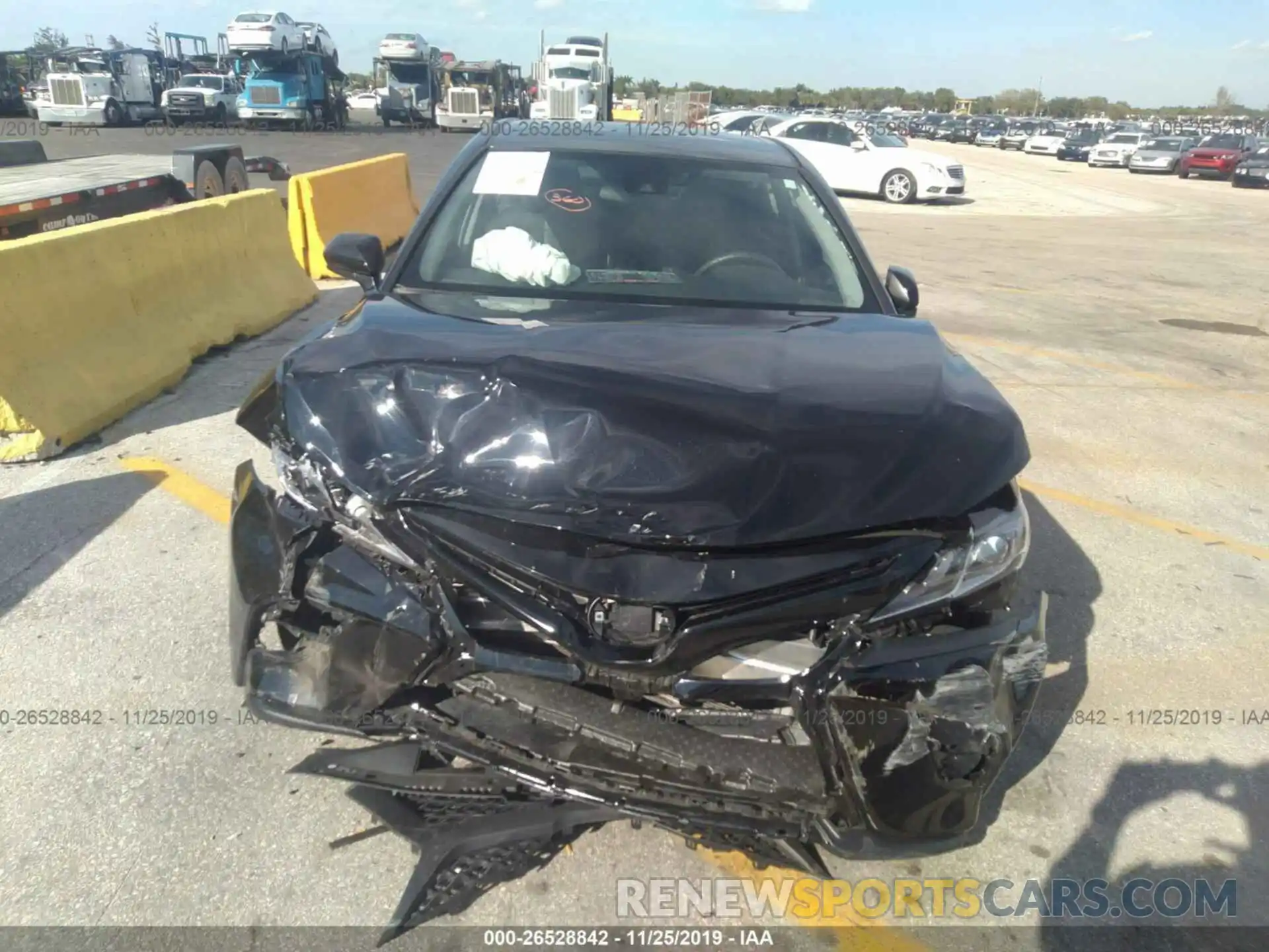 6 Photograph of a damaged car 4T1B11HK5KU164241 TOYOTA CAMRY 2019