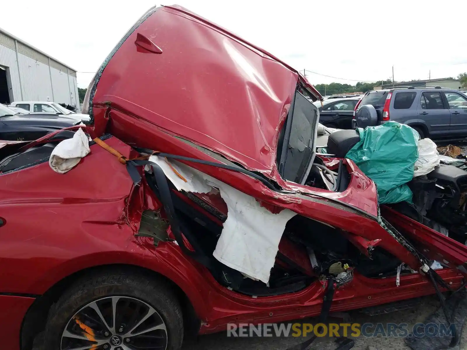 6 Photograph of a damaged car 4T1B11HK5KU164496 TOYOTA CAMRY 2019