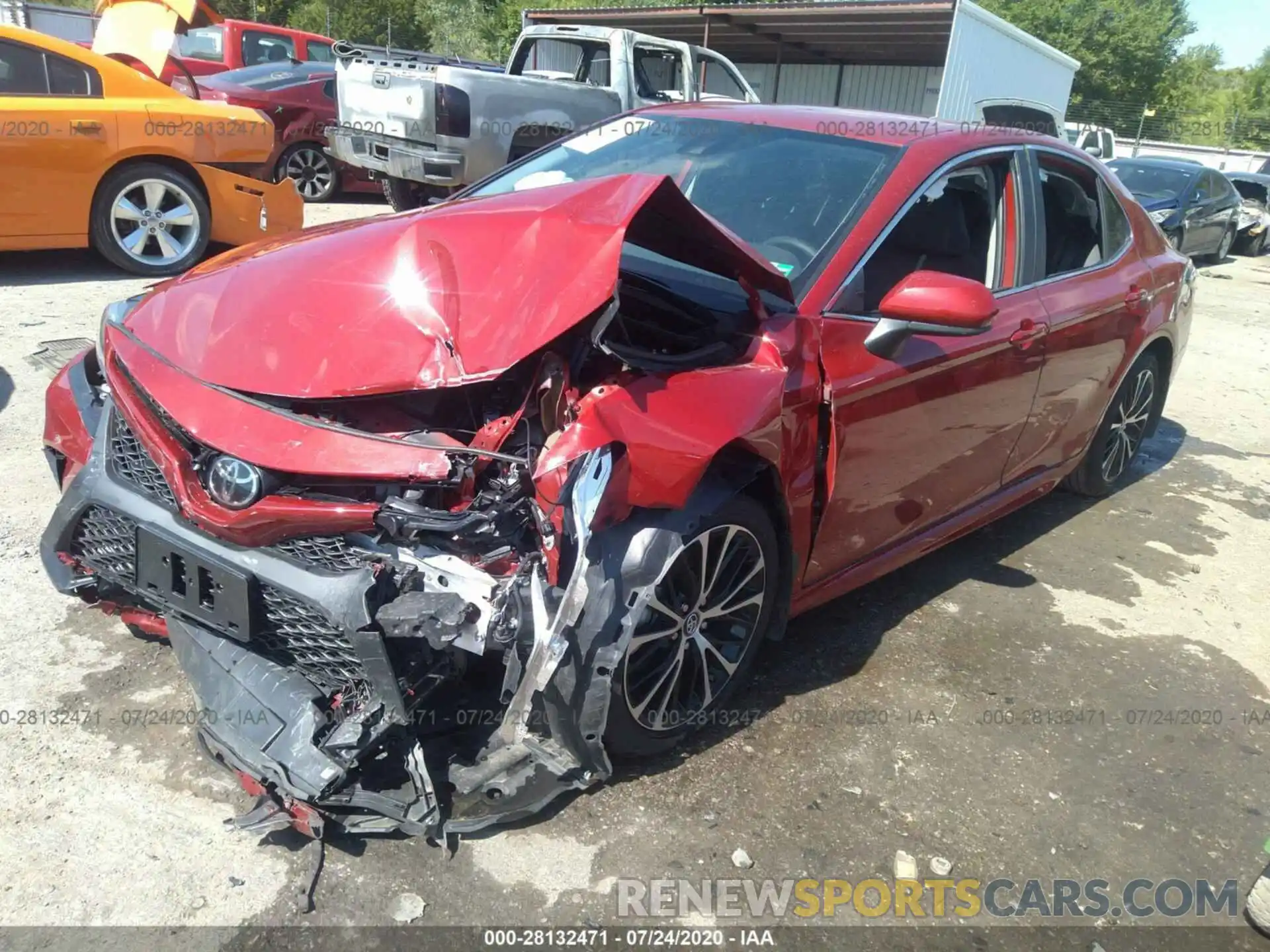 2 Фотография поврежденного автомобиля 4T1B11HK5KU165339 TOYOTA CAMRY 2019