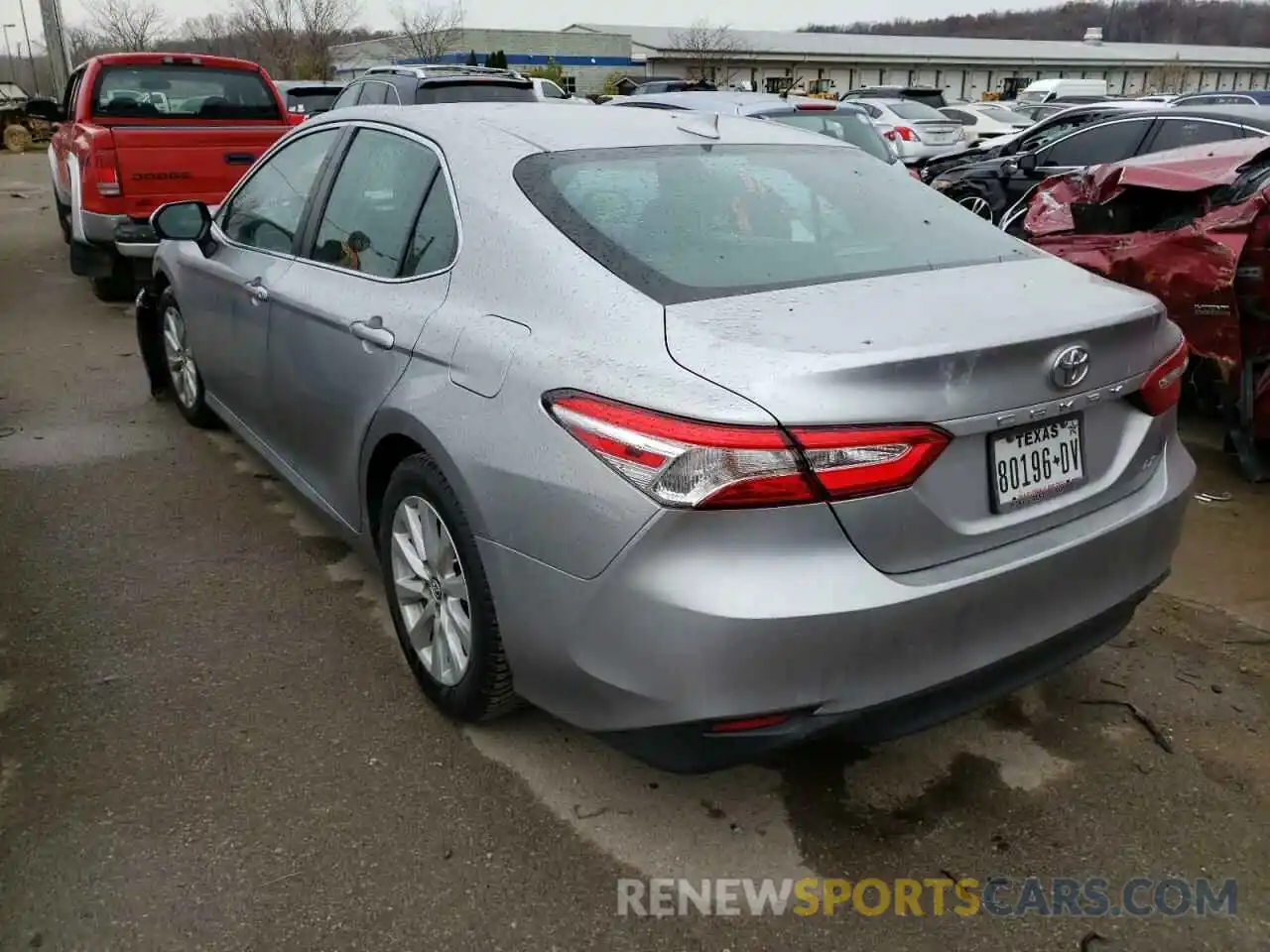 3 Photograph of a damaged car 4T1B11HK5KU165387 TOYOTA CAMRY 2019