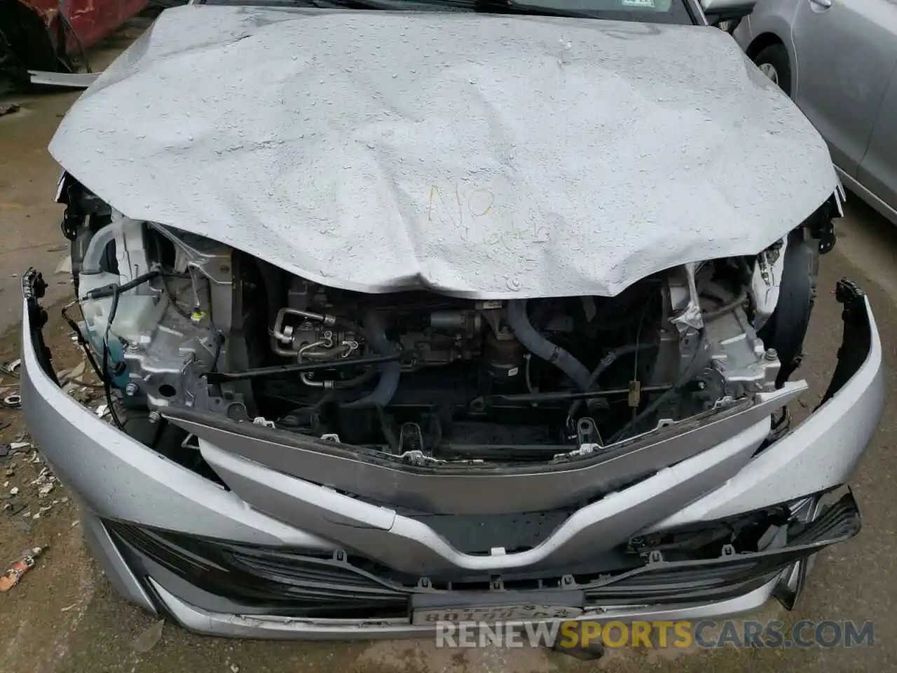 9 Photograph of a damaged car 4T1B11HK5KU165387 TOYOTA CAMRY 2019