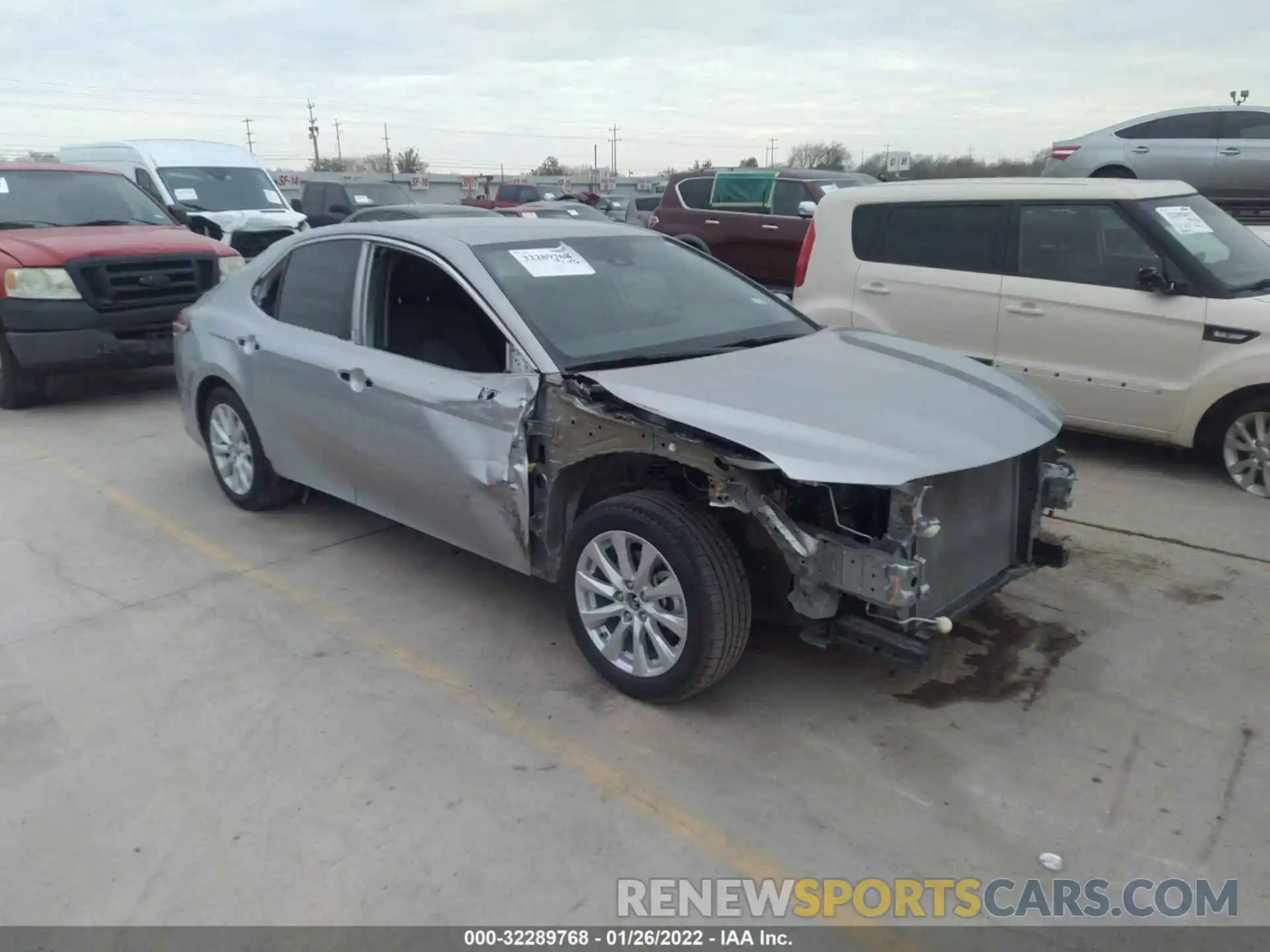 1 Photograph of a damaged car 4T1B11HK5KU165972 TOYOTA CAMRY 2019