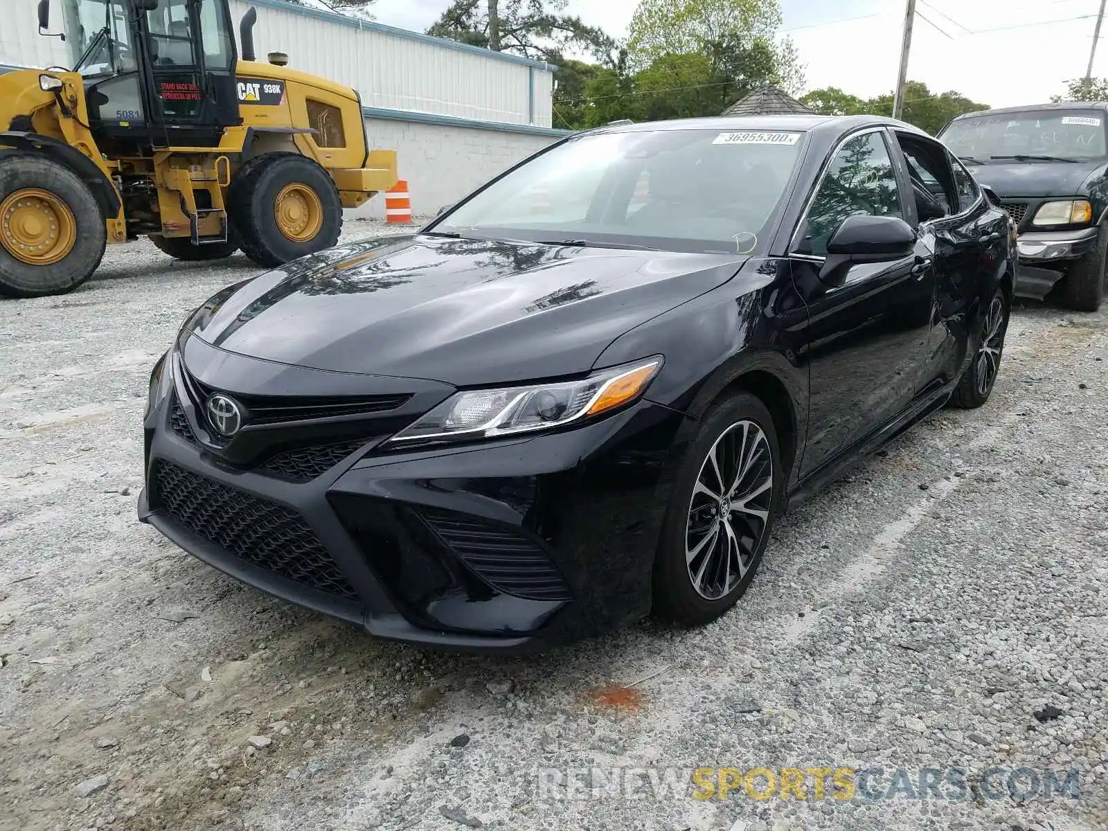 2 Photograph of a damaged car 4T1B11HK5KU167382 TOYOTA CAMRY 2019