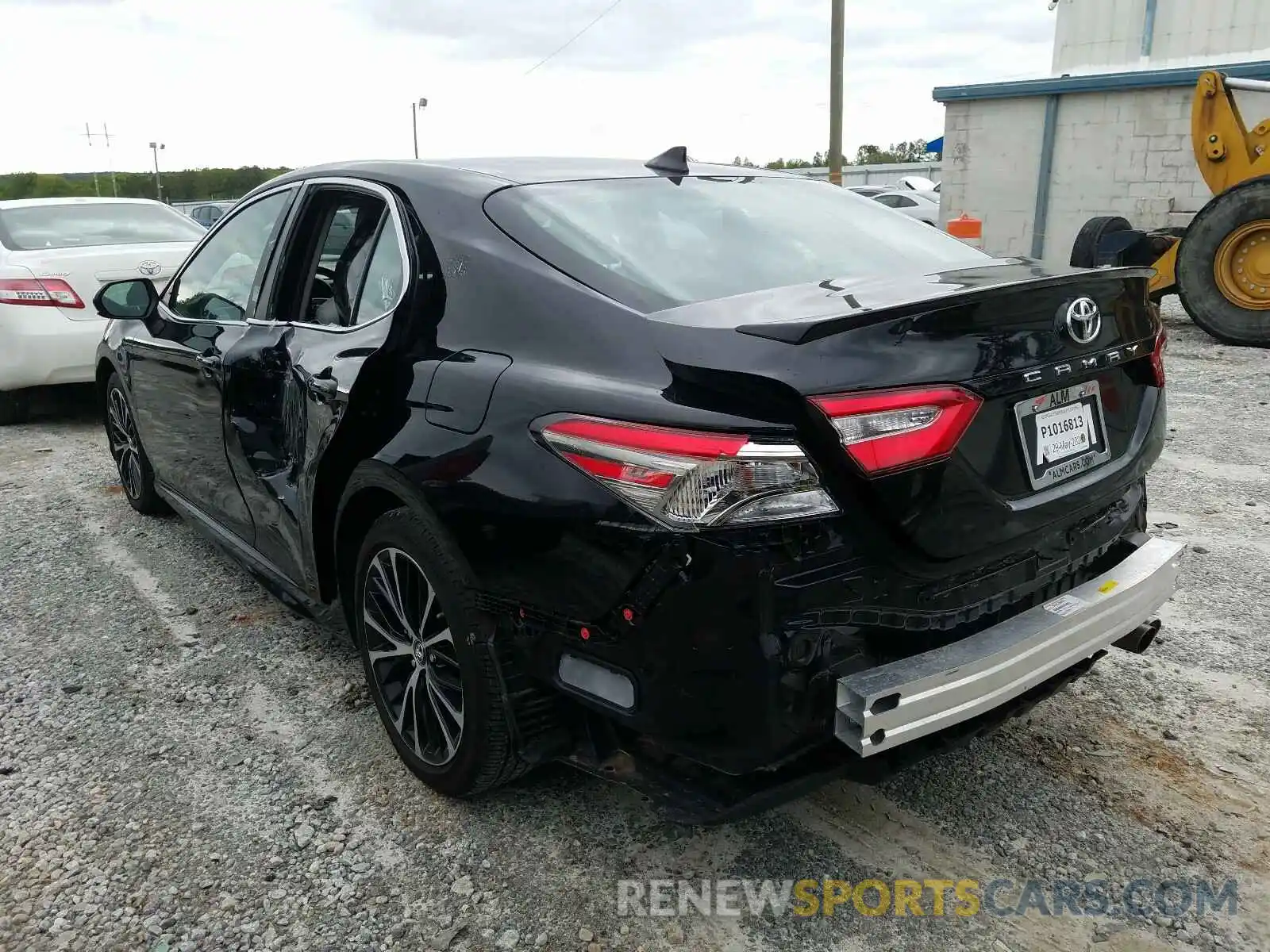 3 Photograph of a damaged car 4T1B11HK5KU167382 TOYOTA CAMRY 2019