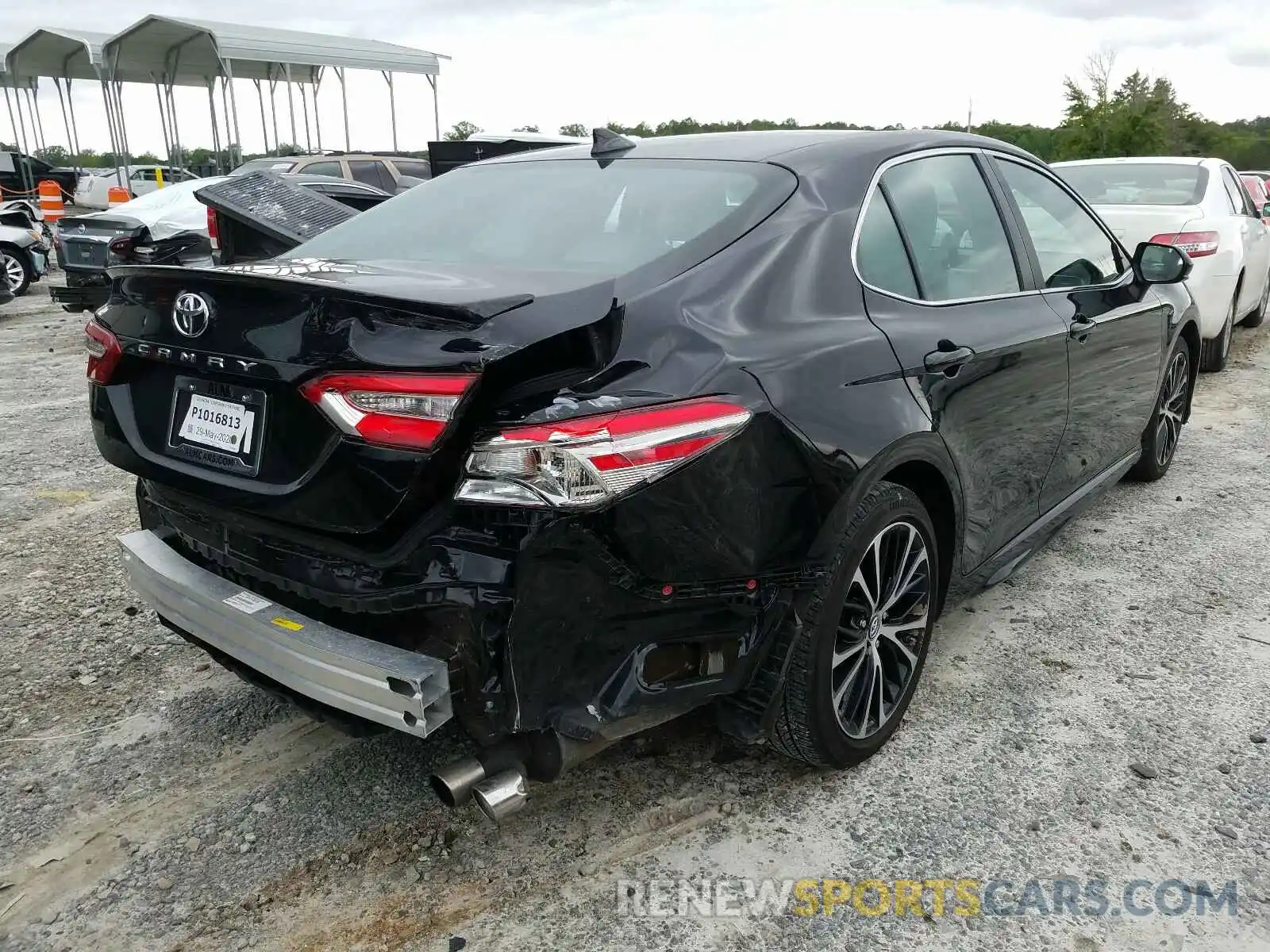 4 Photograph of a damaged car 4T1B11HK5KU167382 TOYOTA CAMRY 2019