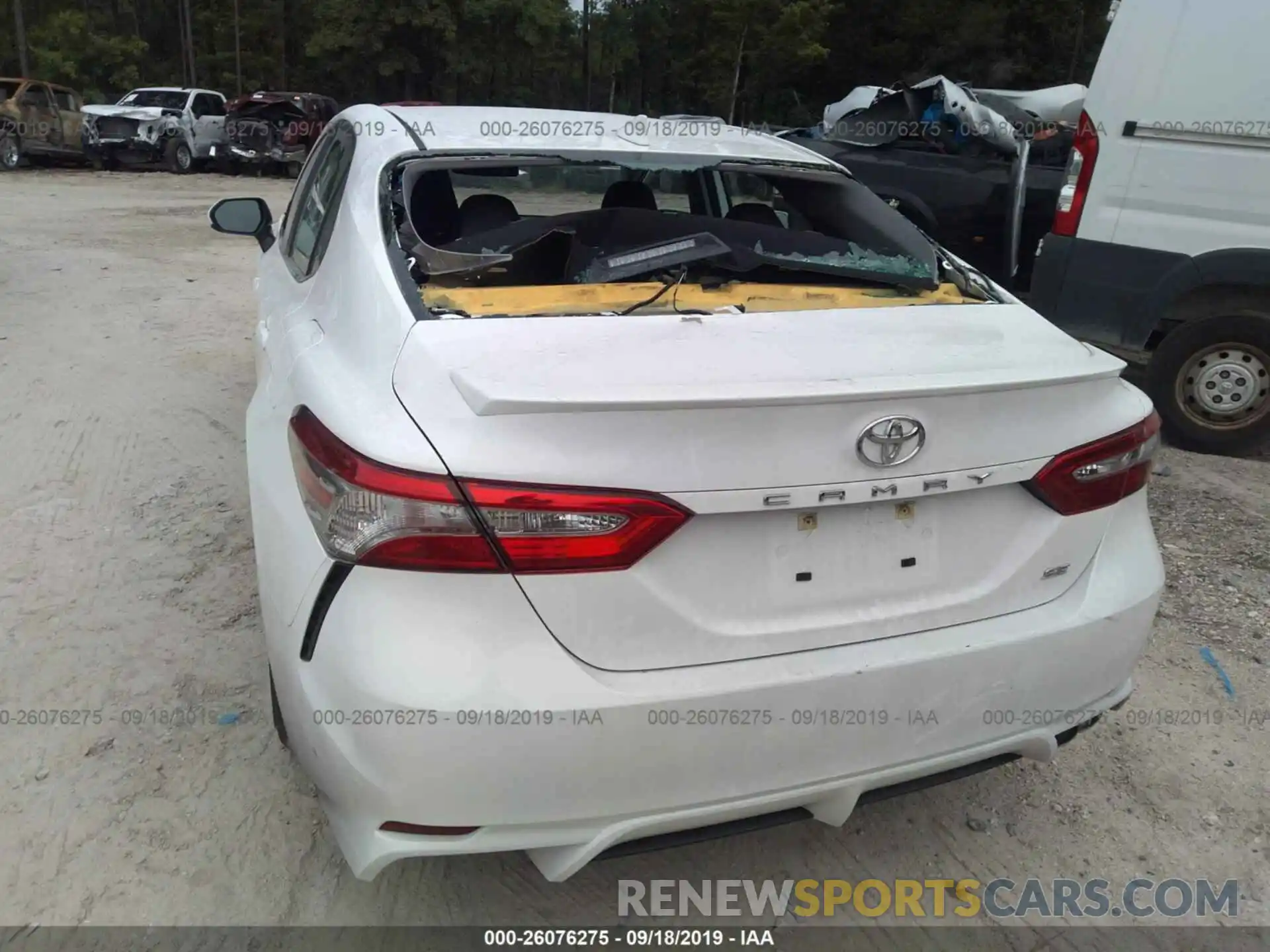 6 Photograph of a damaged car 4T1B11HK5KU167849 TOYOTA CAMRY 2019