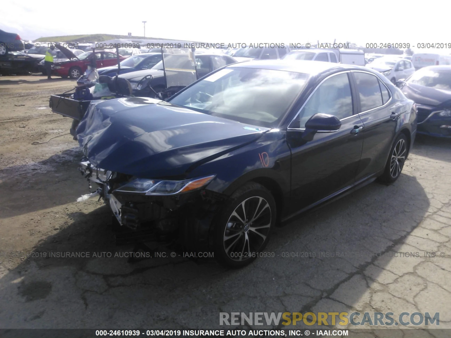 2 Photograph of a damaged car 4T1B11HK5KU168936 TOYOTA CAMRY 2019