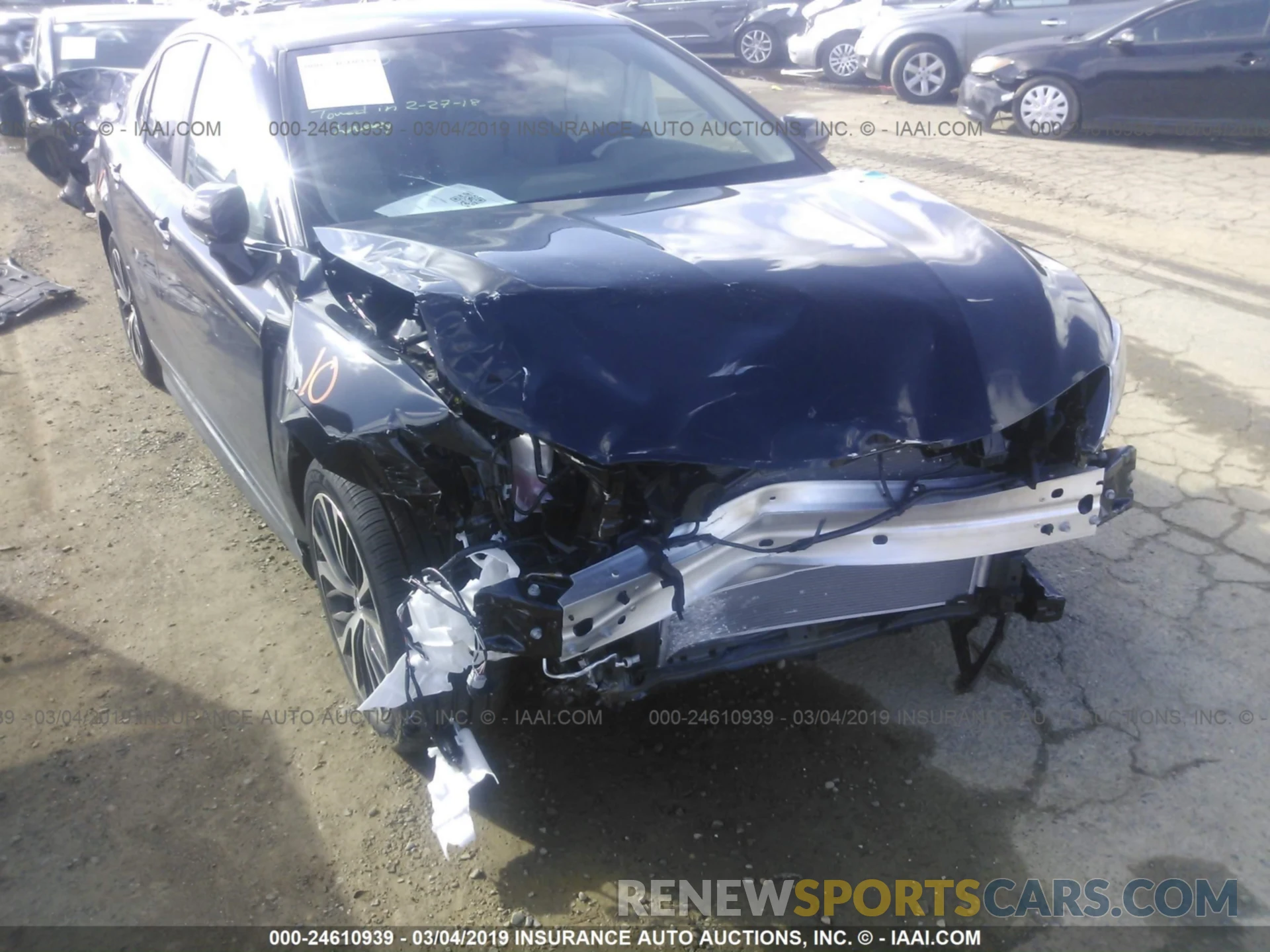 6 Photograph of a damaged car 4T1B11HK5KU168936 TOYOTA CAMRY 2019