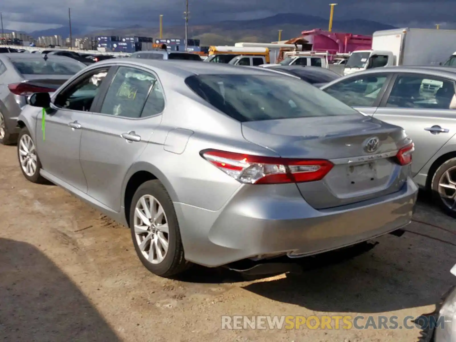 3 Photograph of a damaged car 4T1B11HK5KU175241 TOYOTA CAMRY 2019