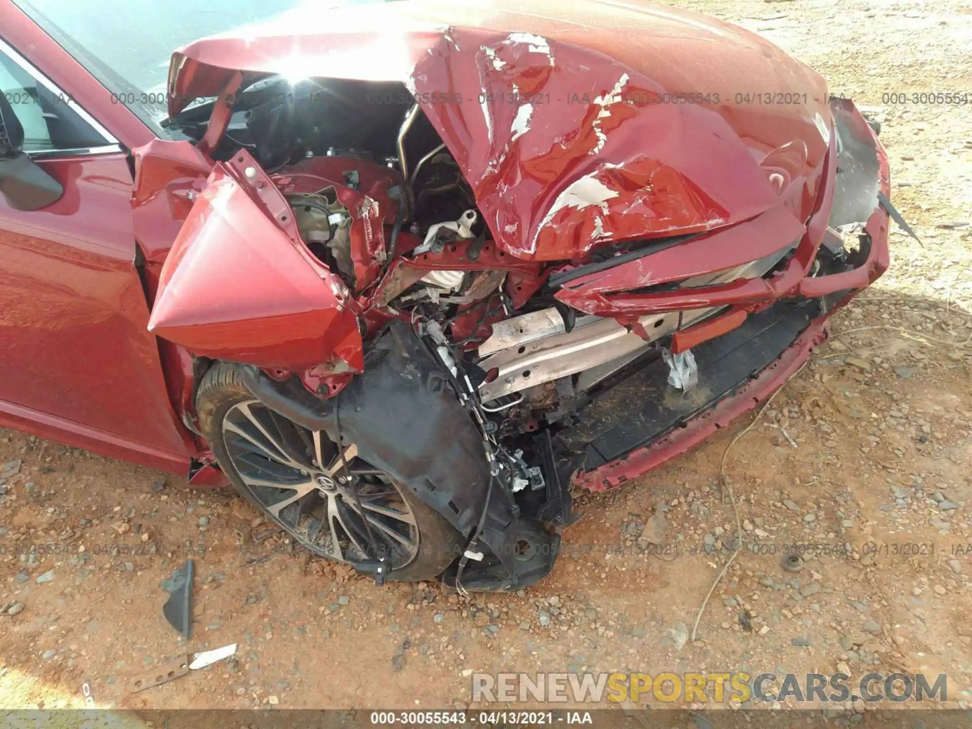 6 Photograph of a damaged car 4T1B11HK5KU175952 TOYOTA CAMRY 2019