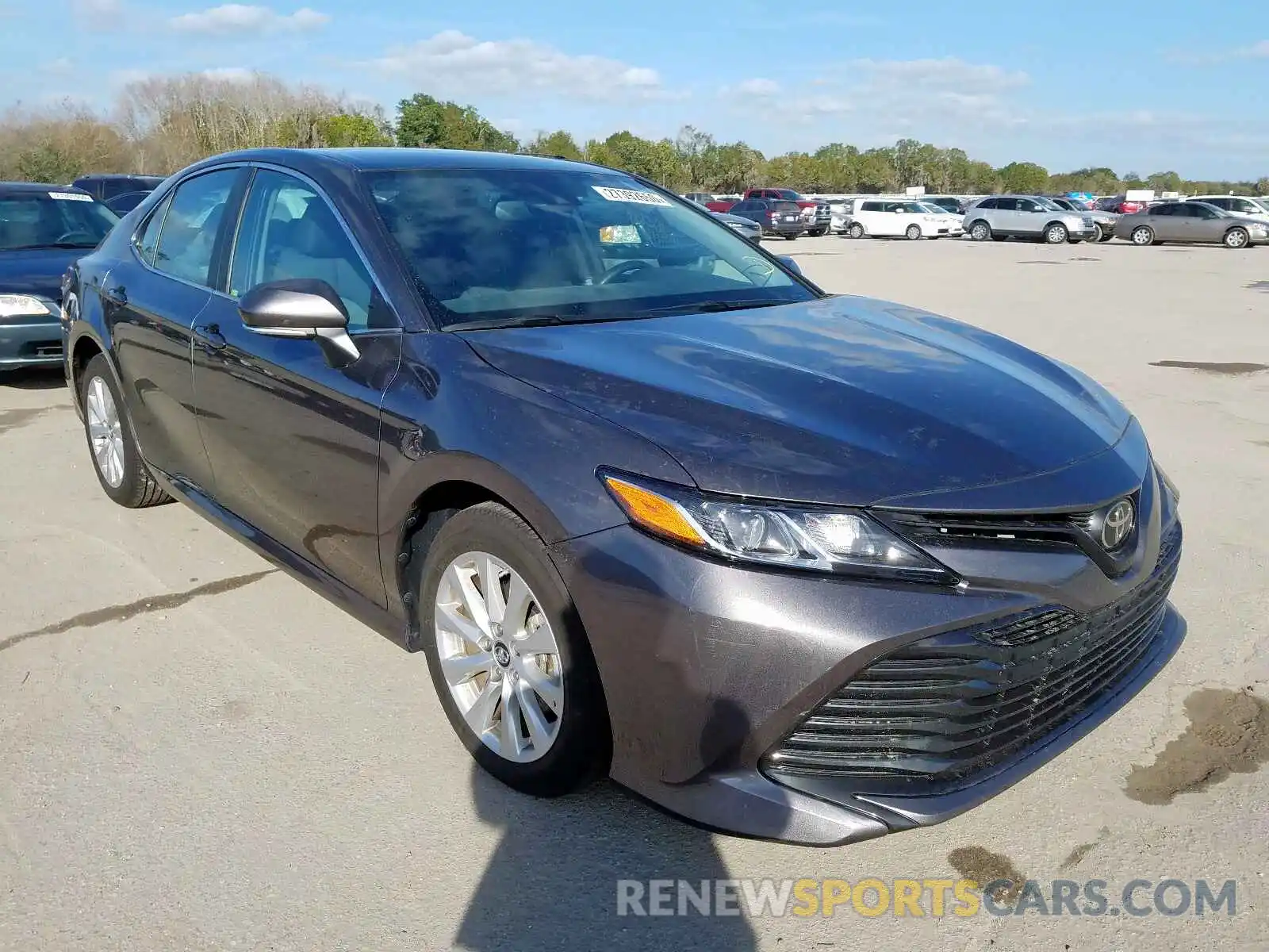 1 Photograph of a damaged car 4T1B11HK5KU175983 TOYOTA CAMRY 2019