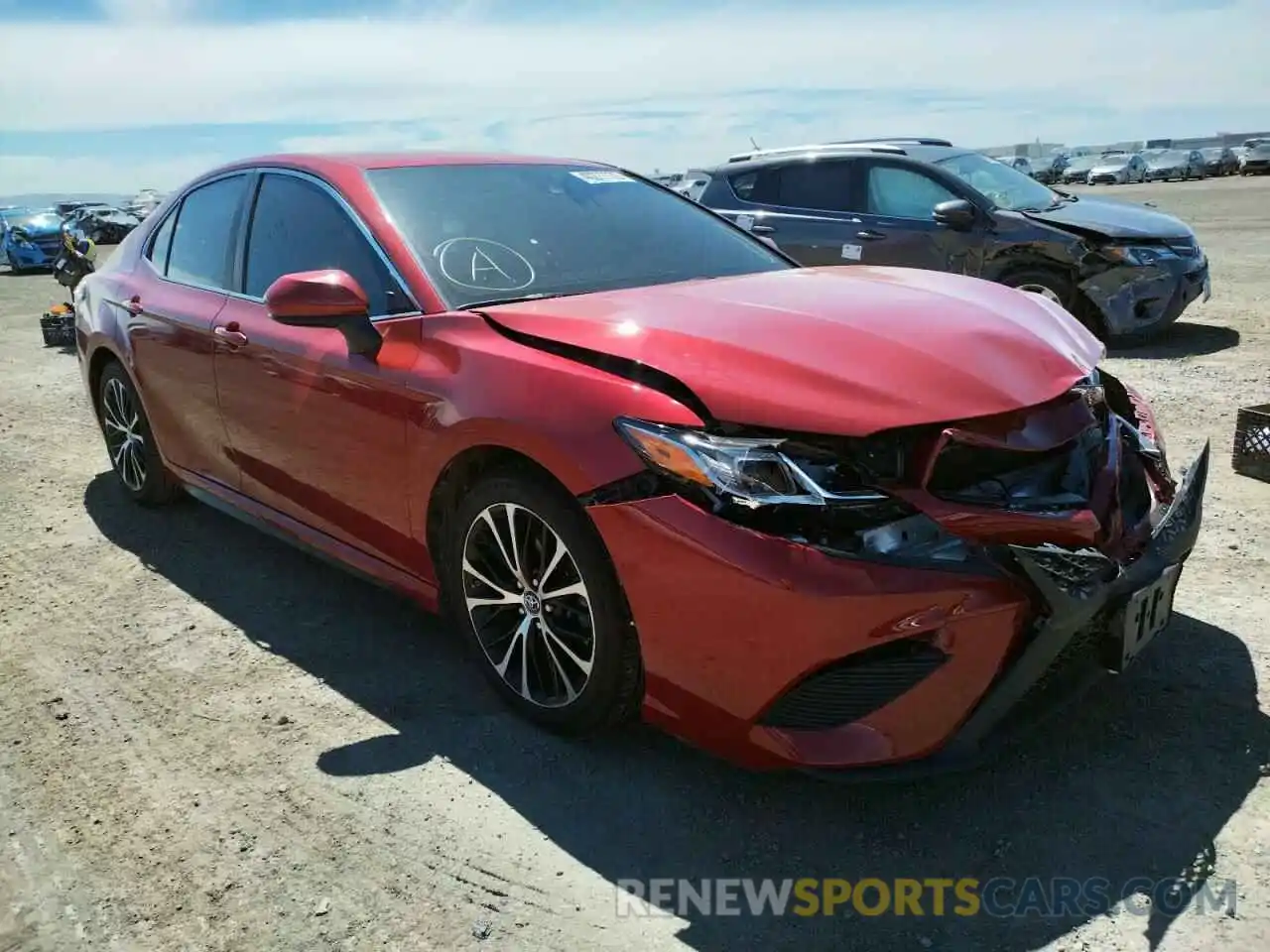 1 Photograph of a damaged car 4T1B11HK5KU176745 TOYOTA CAMRY 2019