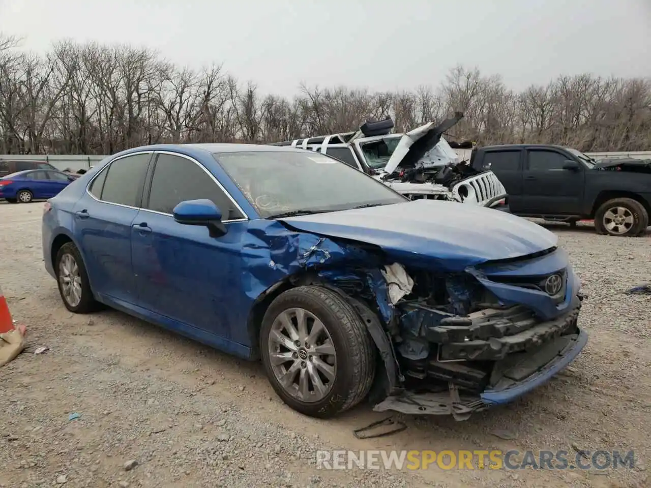 1 Photograph of a damaged car 4T1B11HK5KU176762 TOYOTA CAMRY 2019