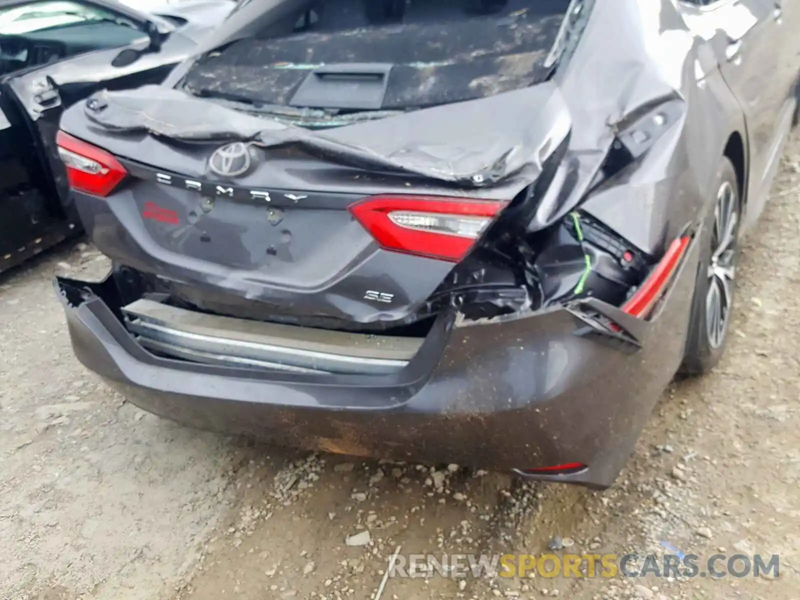 9 Photograph of a damaged car 4T1B11HK5KU179855 TOYOTA CAMRY 2019