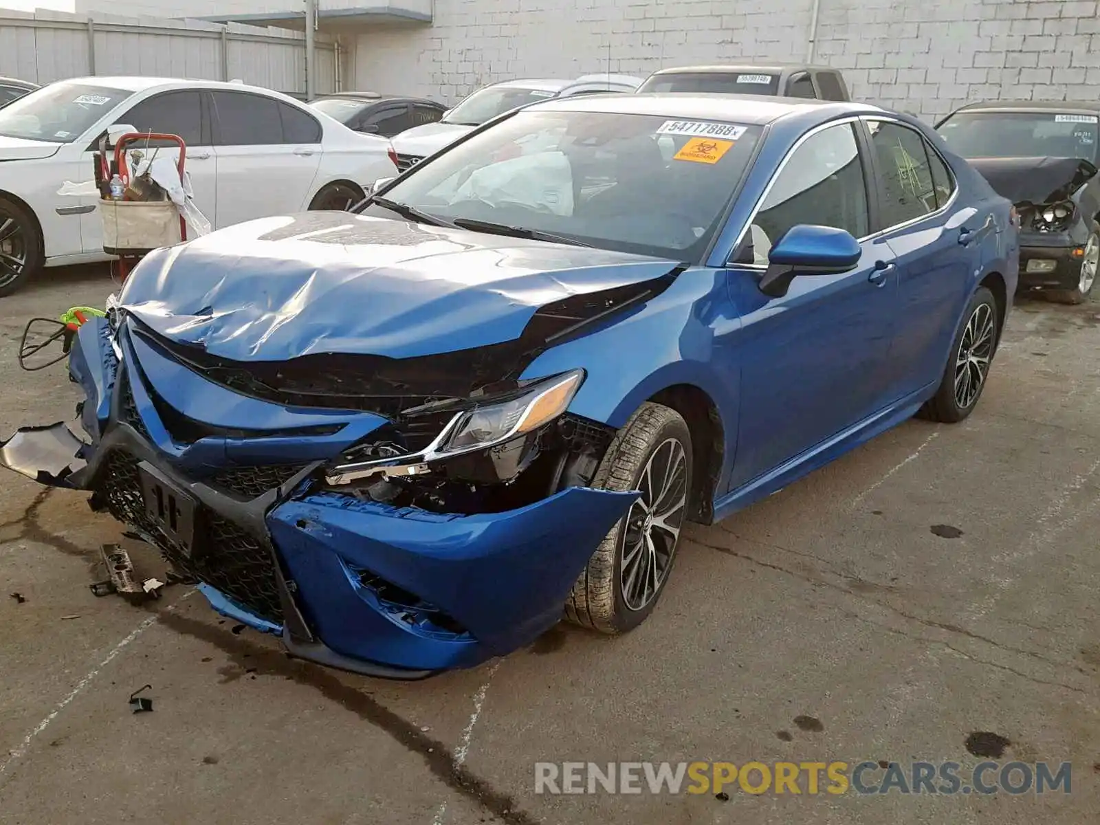 2 Photograph of a damaged car 4T1B11HK5KU180570 TOYOTA CAMRY 2019