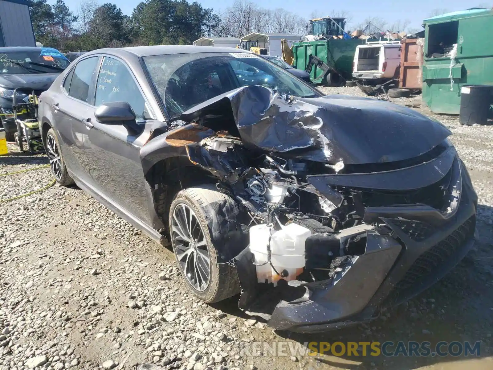 1 Photograph of a damaged car 4T1B11HK5KU181184 TOYOTA CAMRY 2019