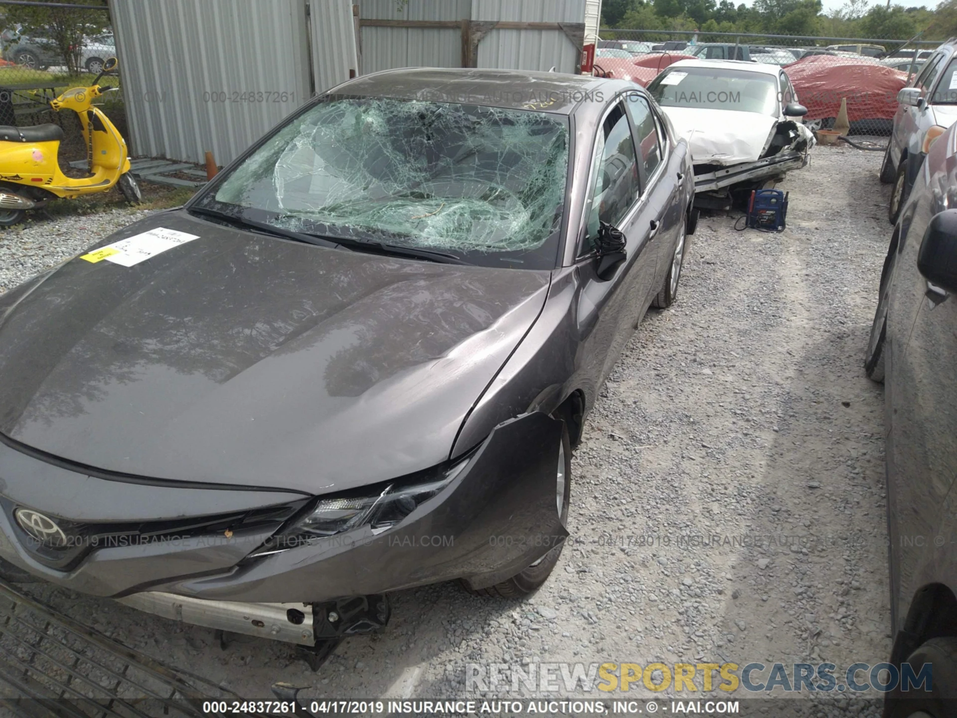 2 Photograph of a damaged car 4T1B11HK5KU181251 TOYOTA CAMRY 2019