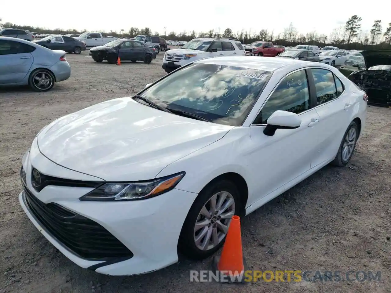 2 Photograph of a damaged car 4T1B11HK5KU182366 TOYOTA CAMRY 2019