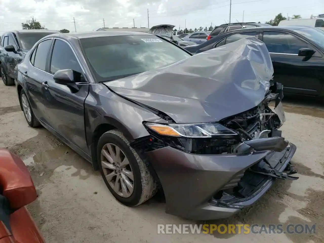 1 Photograph of a damaged car 4T1B11HK5KU184134 TOYOTA CAMRY 2019