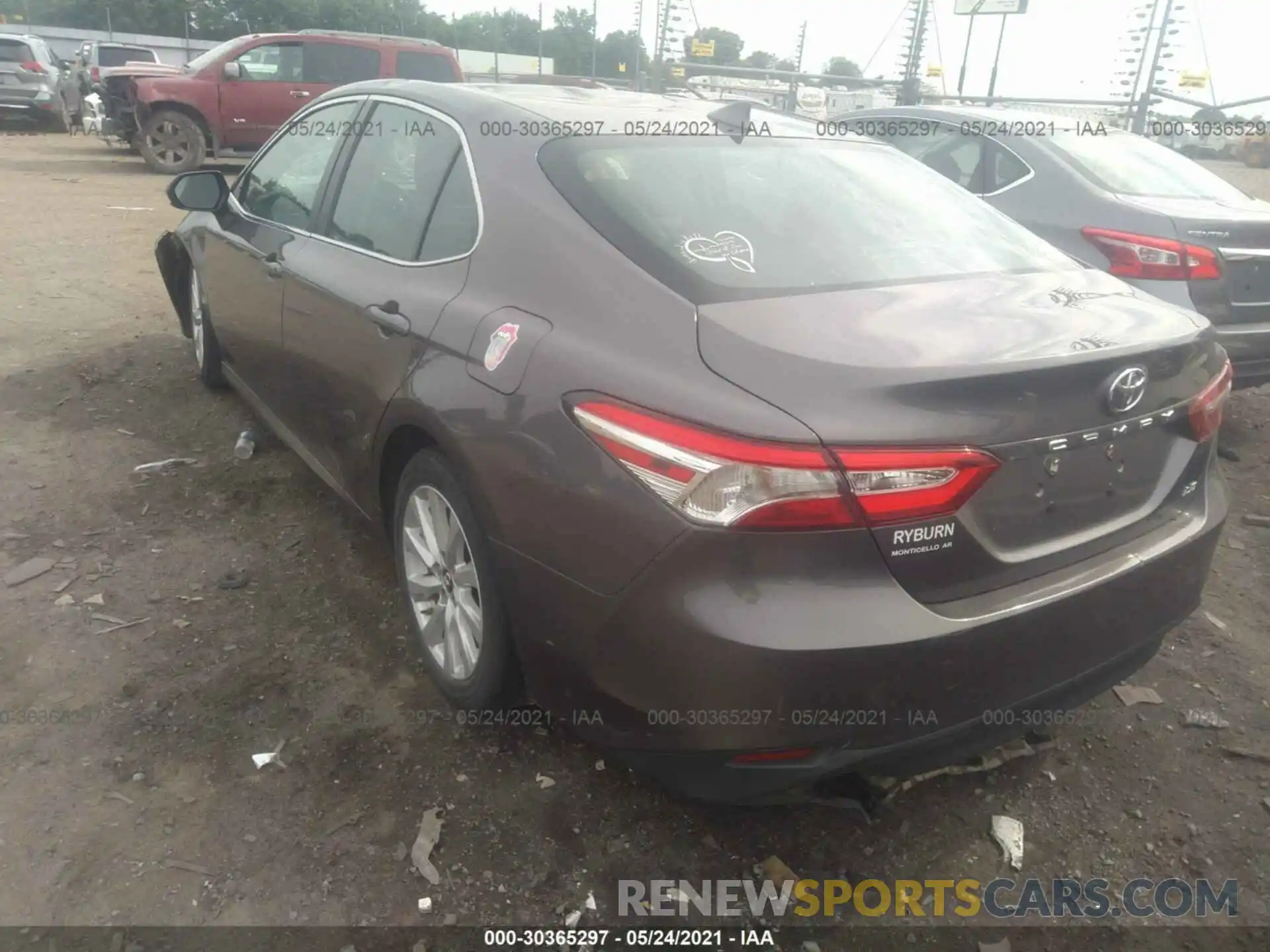 3 Photograph of a damaged car 4T1B11HK5KU184294 TOYOTA CAMRY 2019