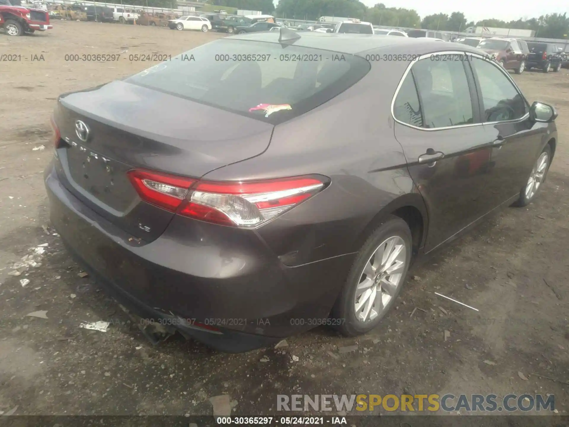 4 Photograph of a damaged car 4T1B11HK5KU184294 TOYOTA CAMRY 2019