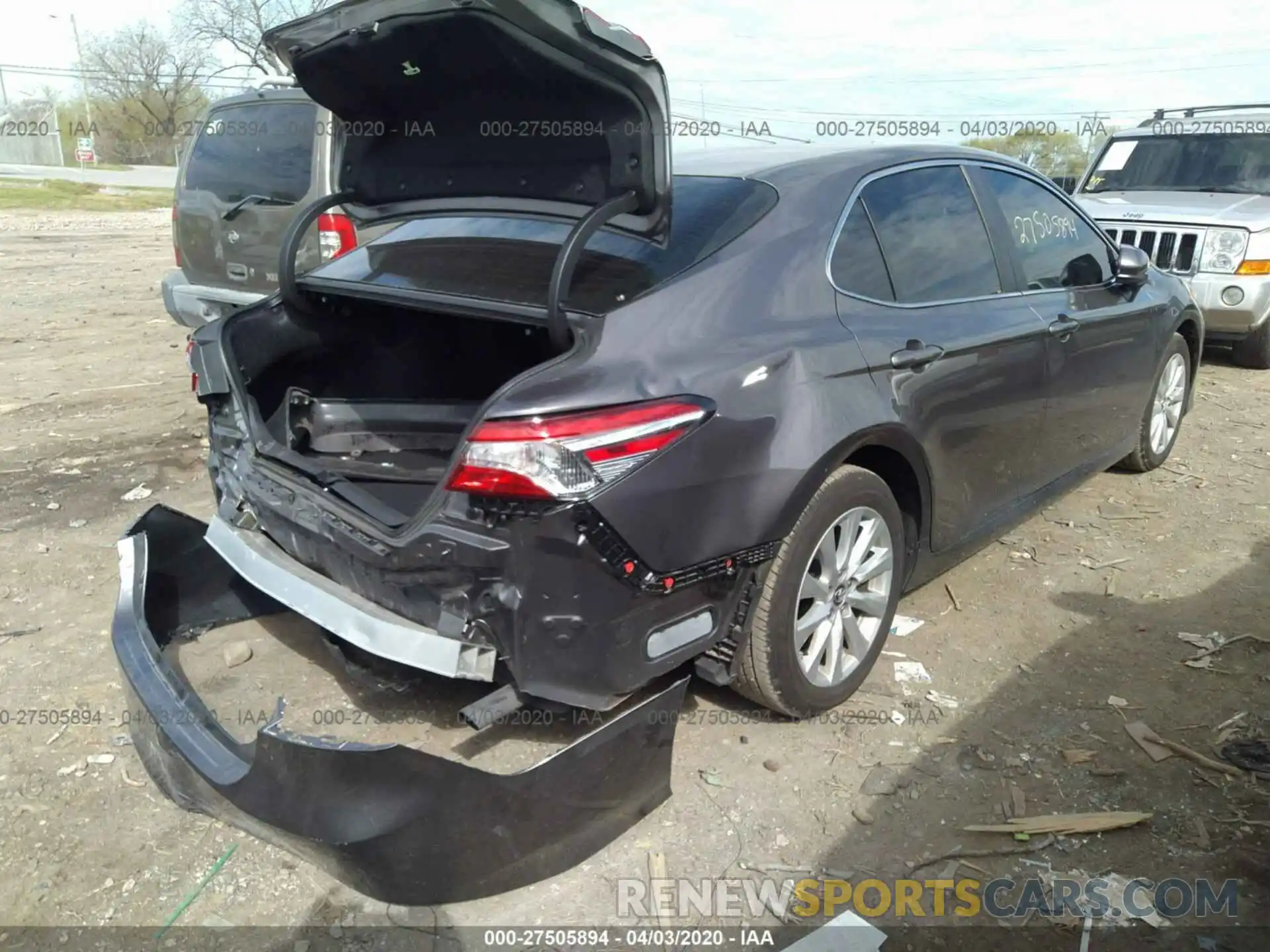 4 Photograph of a damaged car 4T1B11HK5KU184327 TOYOTA CAMRY 2019