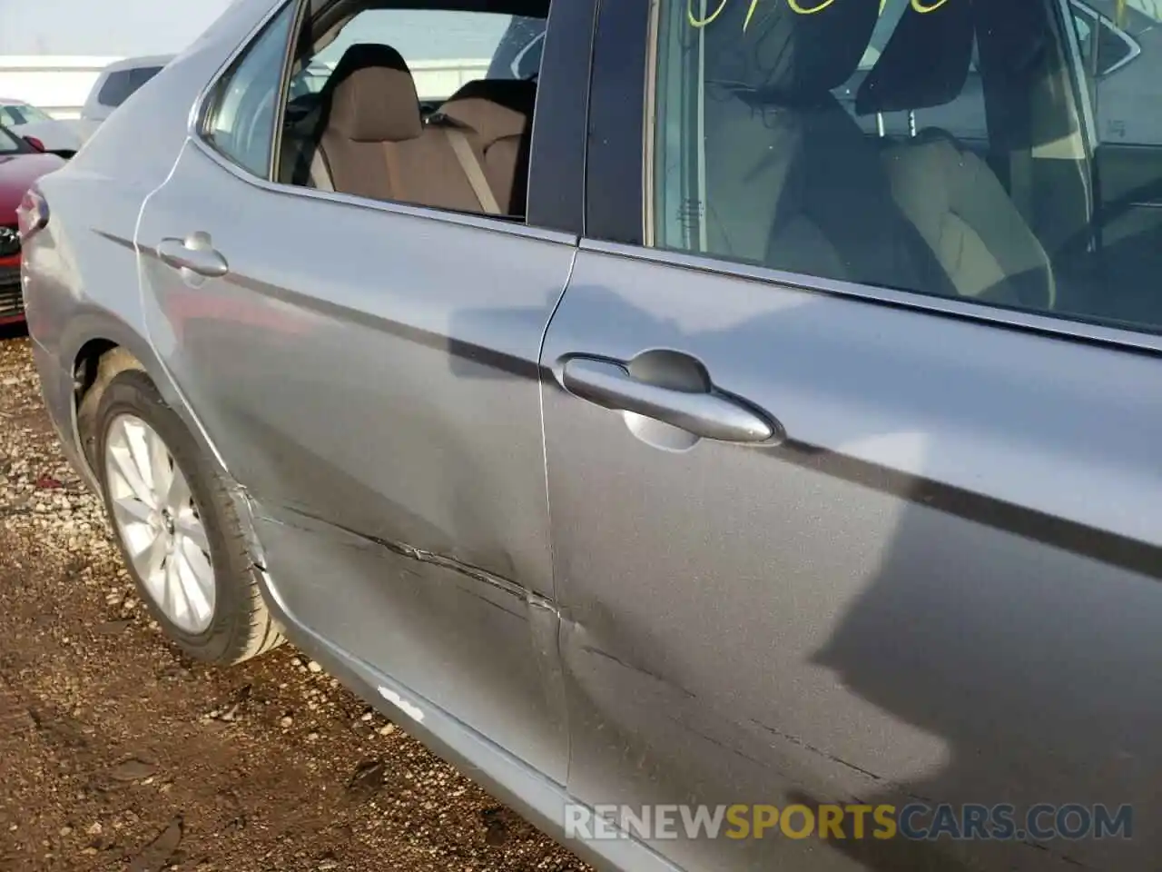 9 Photograph of a damaged car 4T1B11HK5KU184845 TOYOTA CAMRY 2019