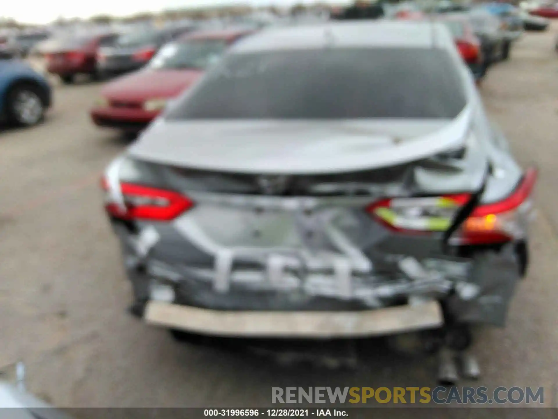 6 Photograph of a damaged car 4T1B11HK5KU188328 TOYOTA CAMRY 2019