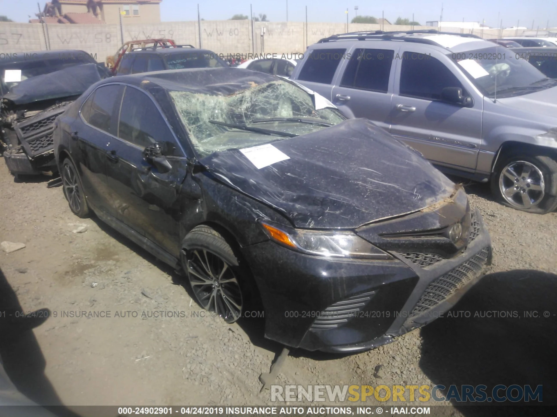 1 Photograph of a damaged car 4T1B11HK5KU188409 TOYOTA CAMRY 2019