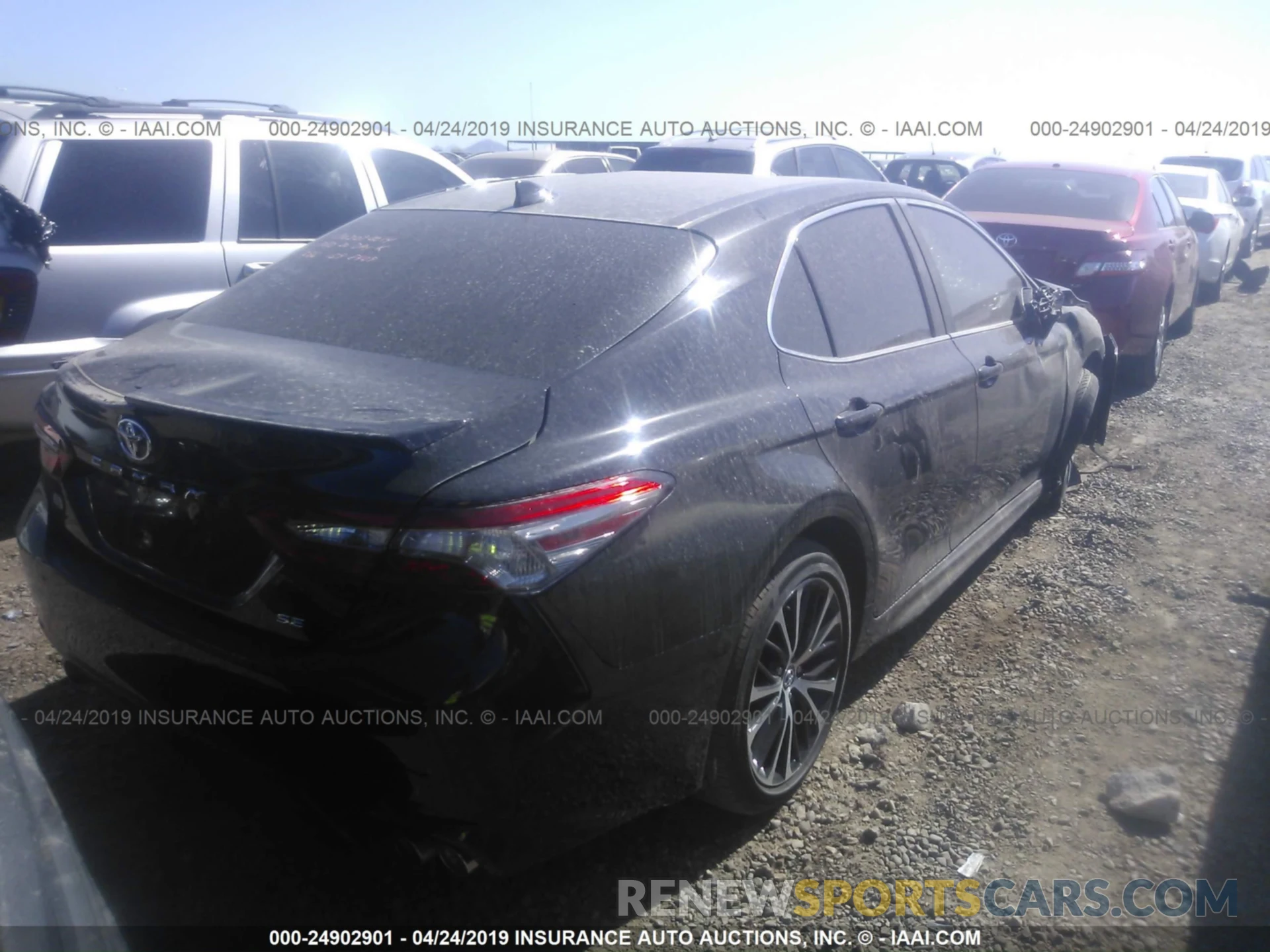 4 Фотография поврежденного автомобиля 4T1B11HK5KU188409 TOYOTA CAMRY 2019