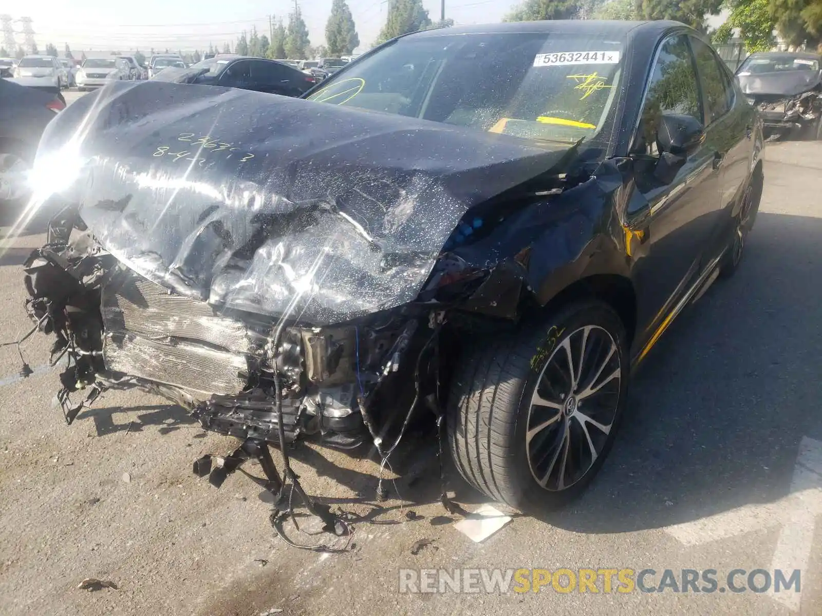 2 Photograph of a damaged car 4T1B11HK5KU192203 TOYOTA CAMRY 2019