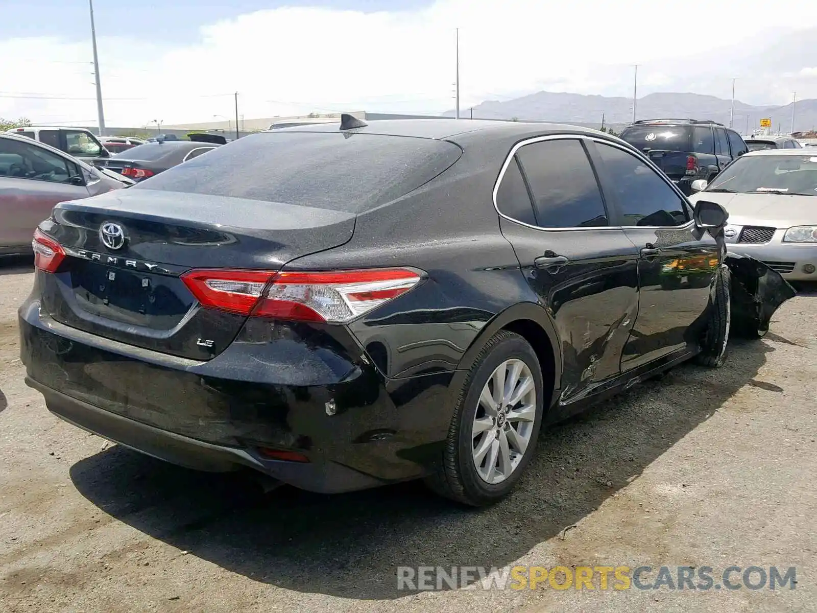 4 Photograph of a damaged car 4T1B11HK5KU193237 TOYOTA CAMRY 2019