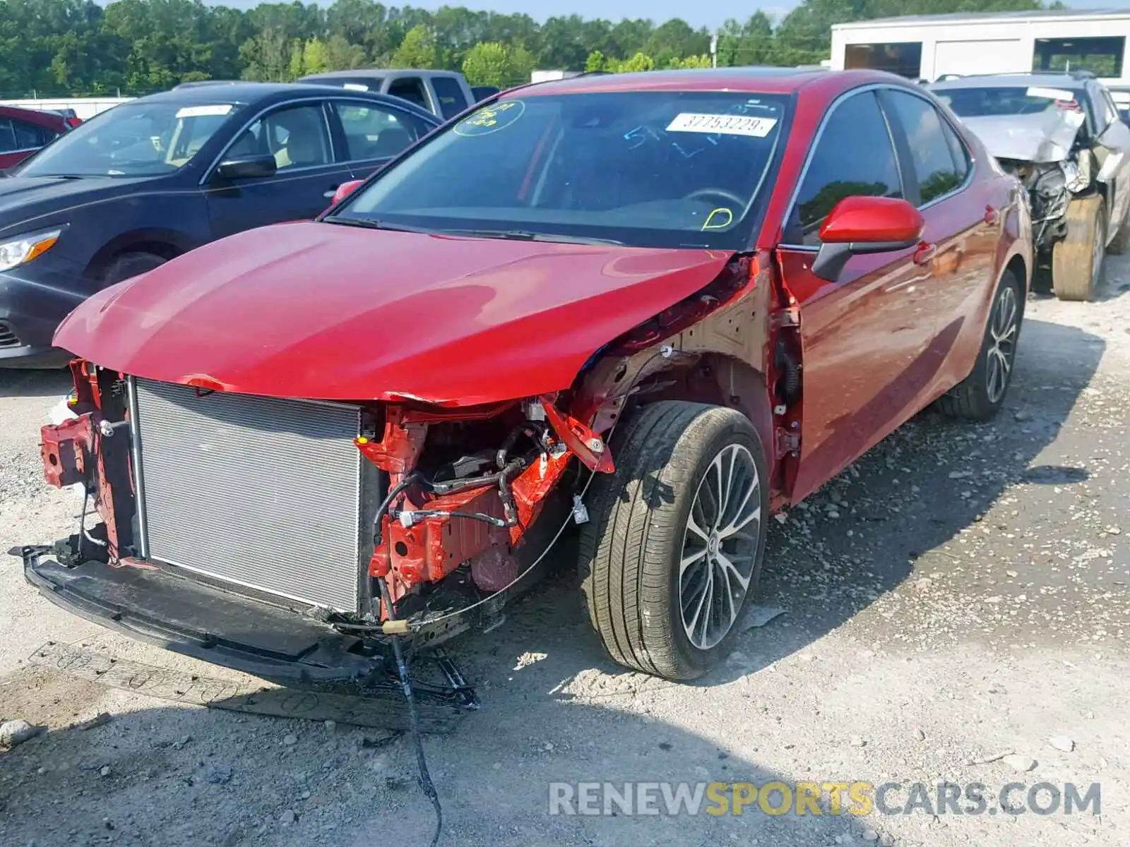 2 Photograph of a damaged car 4T1B11HK5KU194081 TOYOTA CAMRY 2019