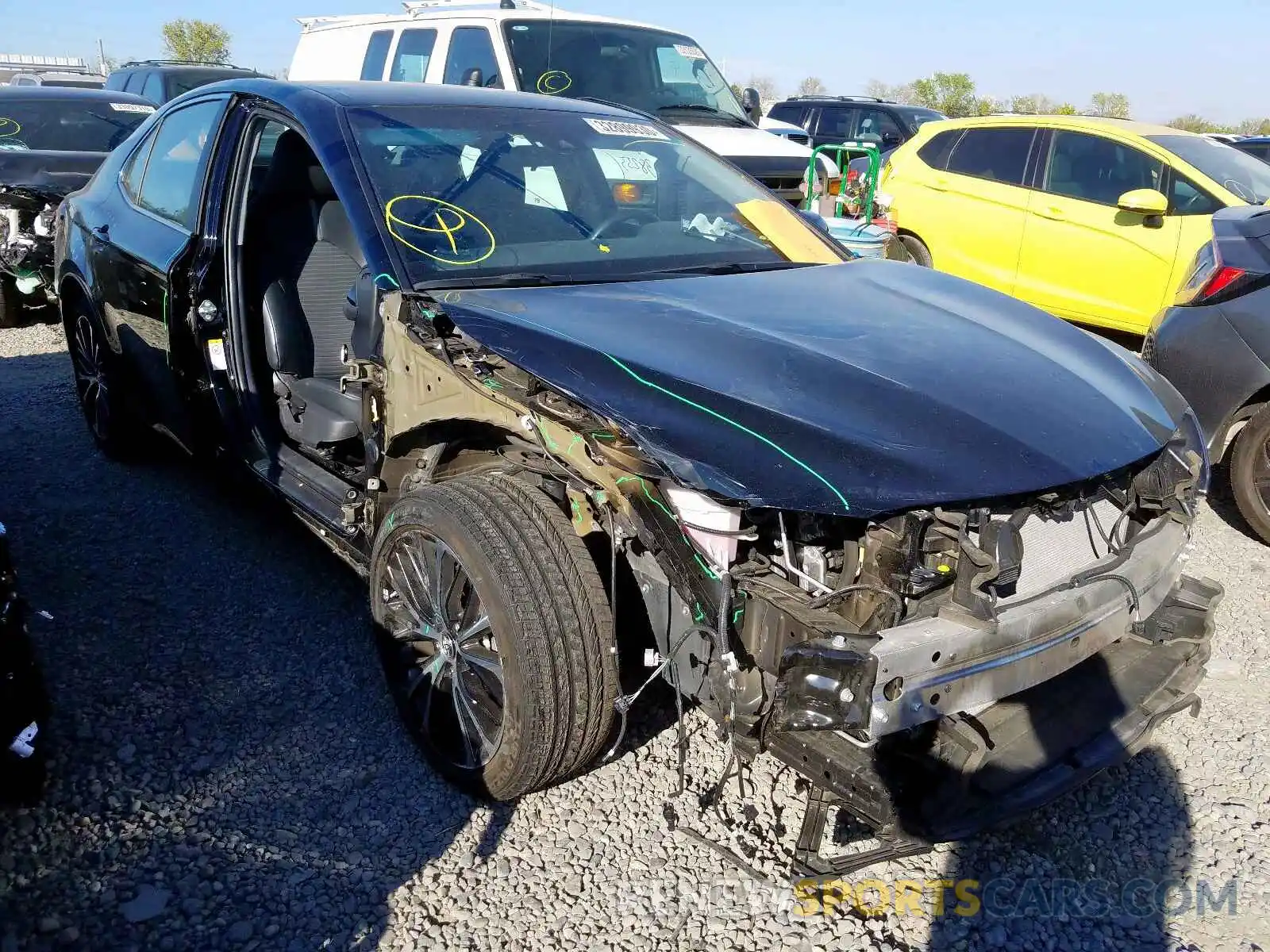 1 Photograph of a damaged car 4T1B11HK5KU194792 TOYOTA CAMRY 2019