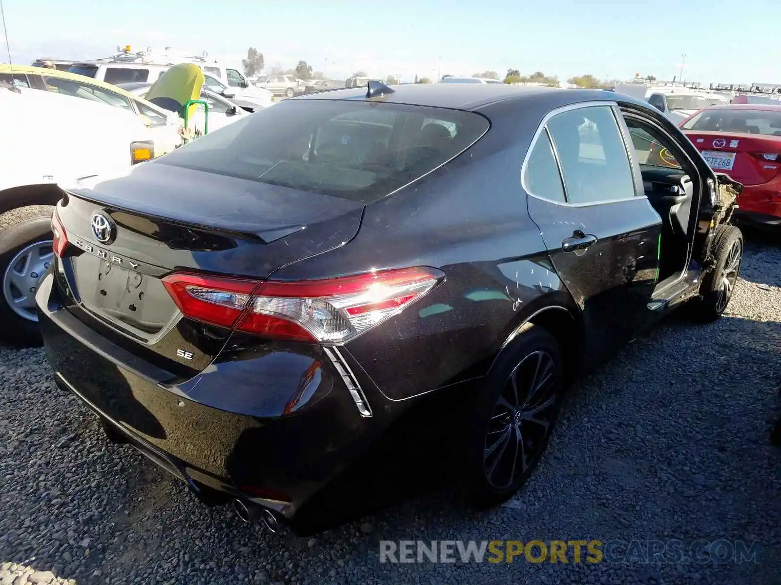 4 Photograph of a damaged car 4T1B11HK5KU194792 TOYOTA CAMRY 2019