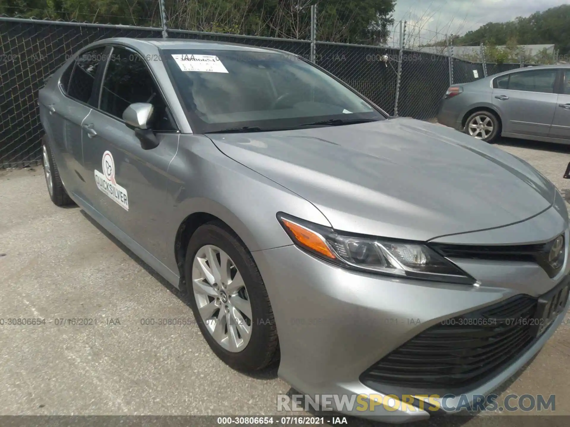 1 Photograph of a damaged car 4T1B11HK5KU195795 TOYOTA CAMRY 2019