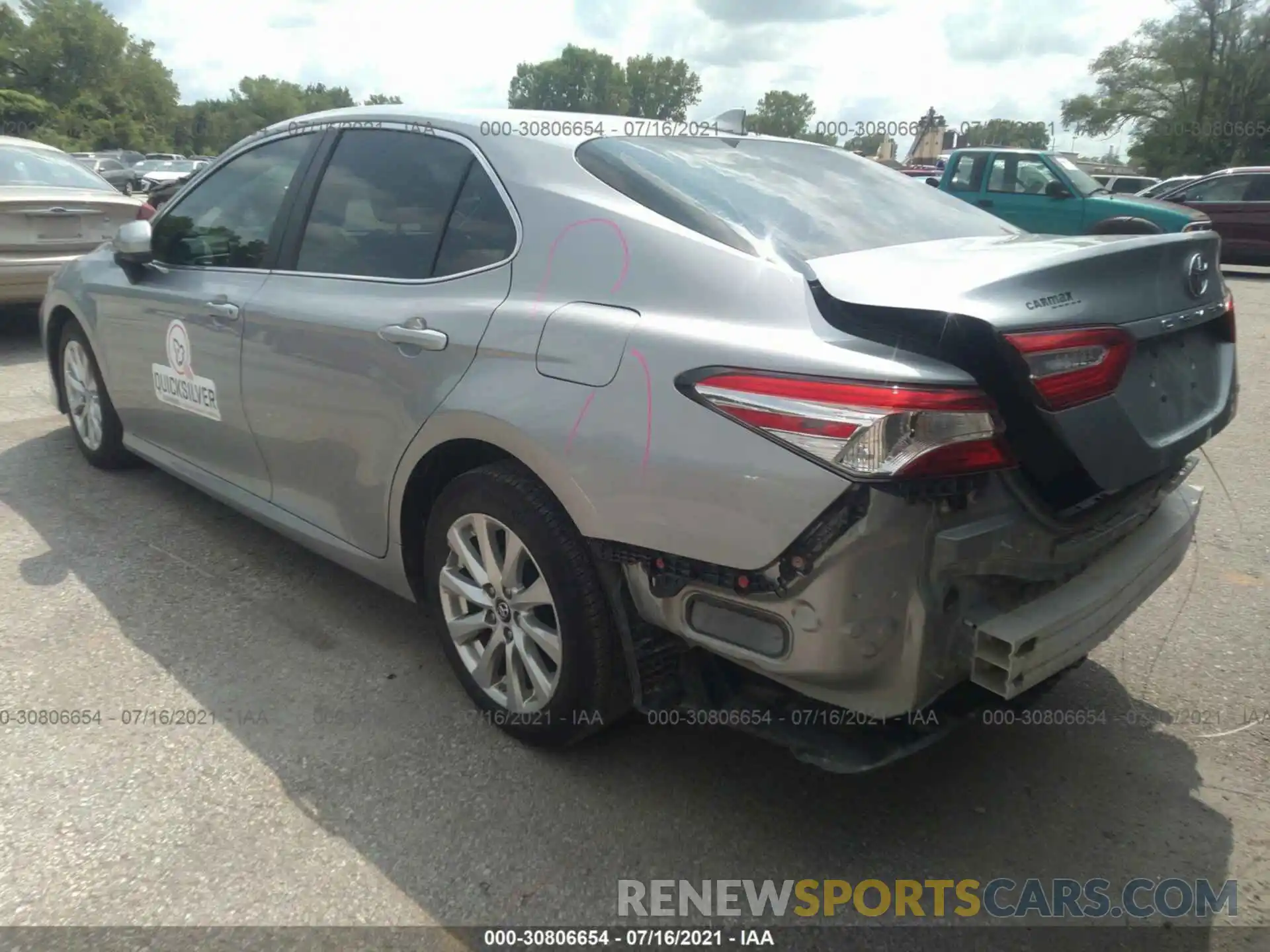 3 Photograph of a damaged car 4T1B11HK5KU195795 TOYOTA CAMRY 2019