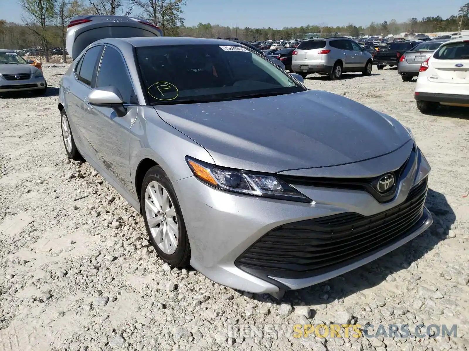 1 Photograph of a damaged car 4T1B11HK5KU196316 TOYOTA CAMRY 2019