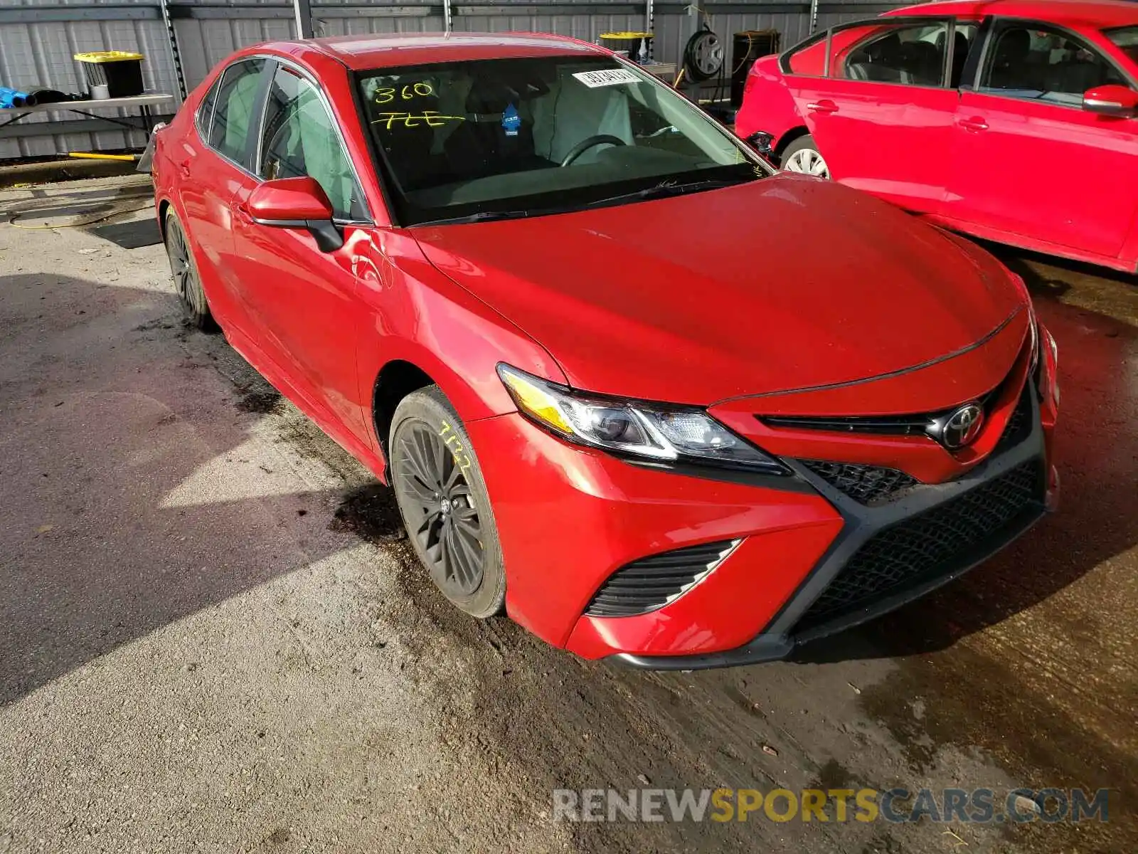 1 Photograph of a damaged car 4T1B11HK5KU196705 TOYOTA CAMRY 2019