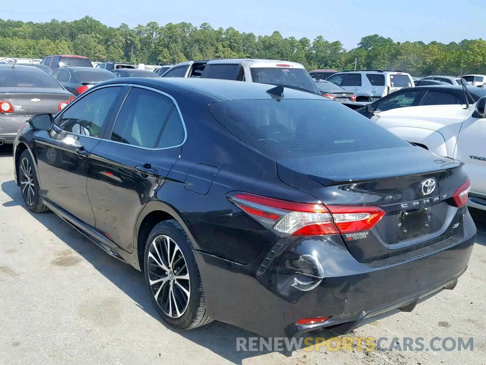 3 Photograph of a damaged car 4T1B11HK5KU197417 TOYOTA CAMRY 2019