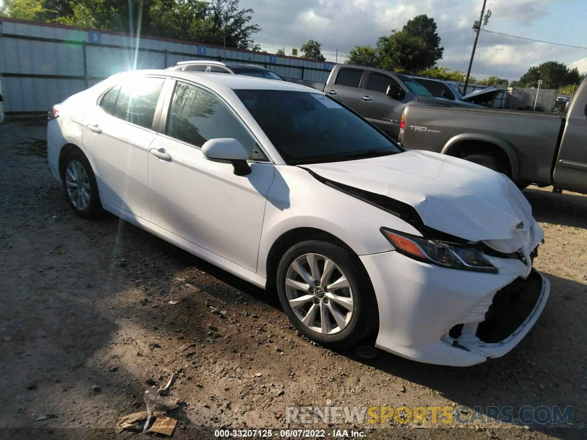 1 Photograph of a damaged car 4T1B11HK5KU199264 TOYOTA CAMRY 2019